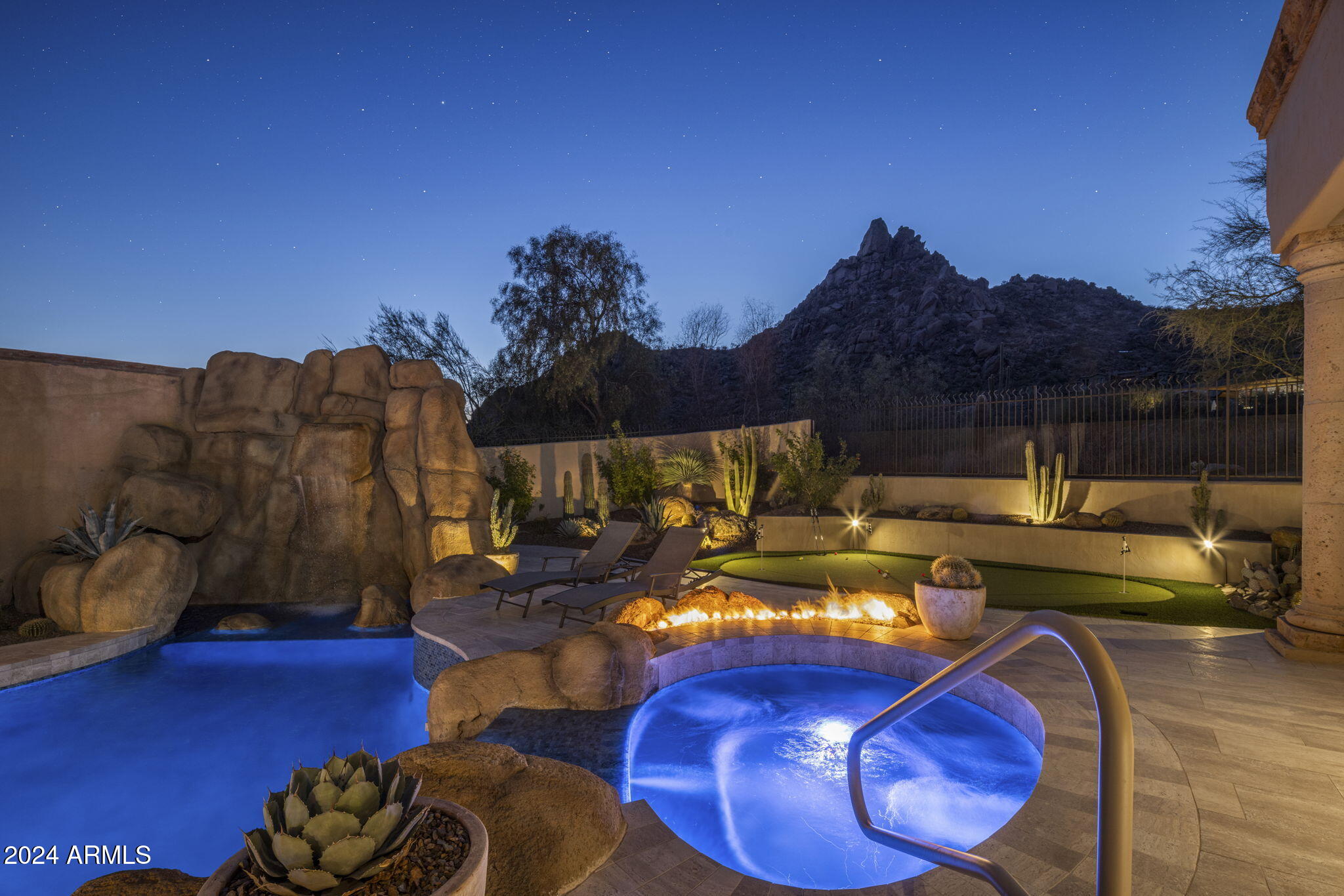 ESTANCIA - Residential