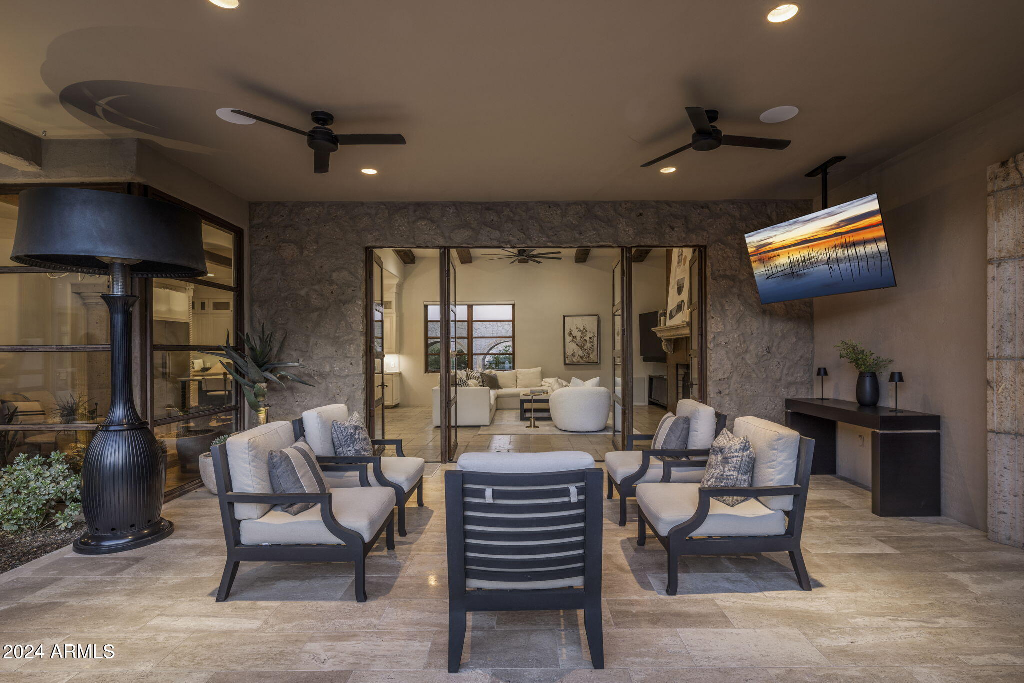 ESTANCIA - Residential