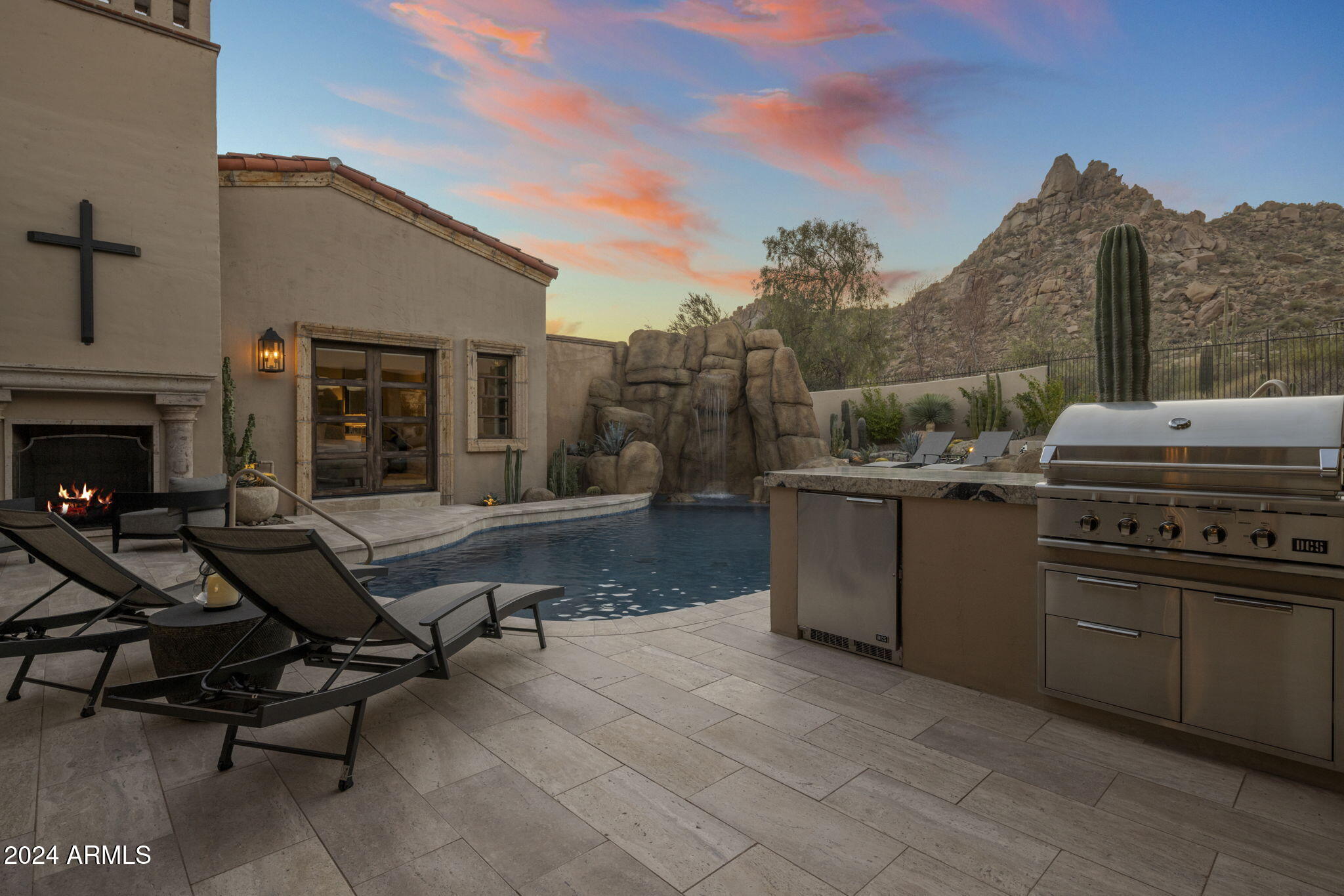 ESTANCIA - Residential