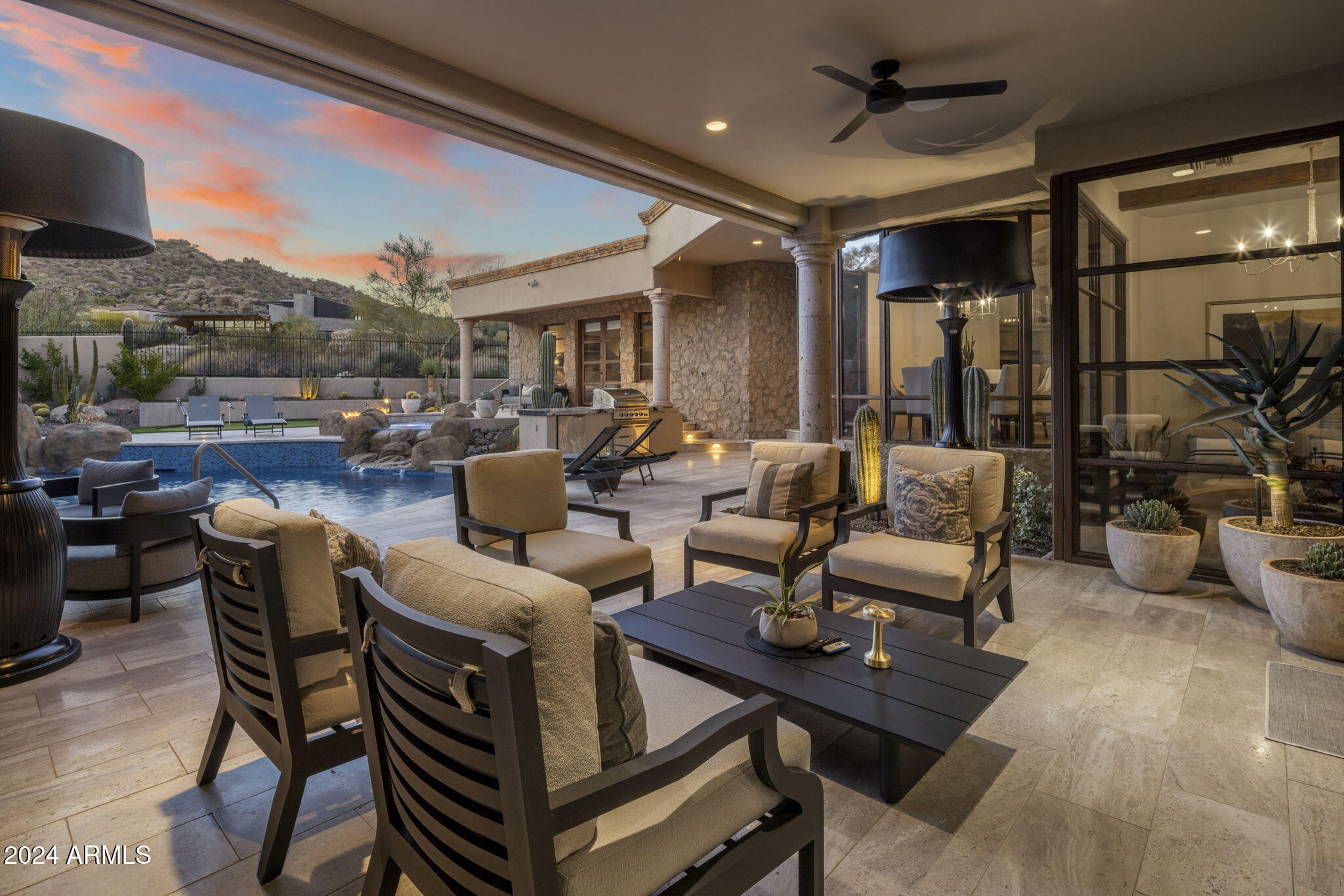 ESTANCIA - Residential