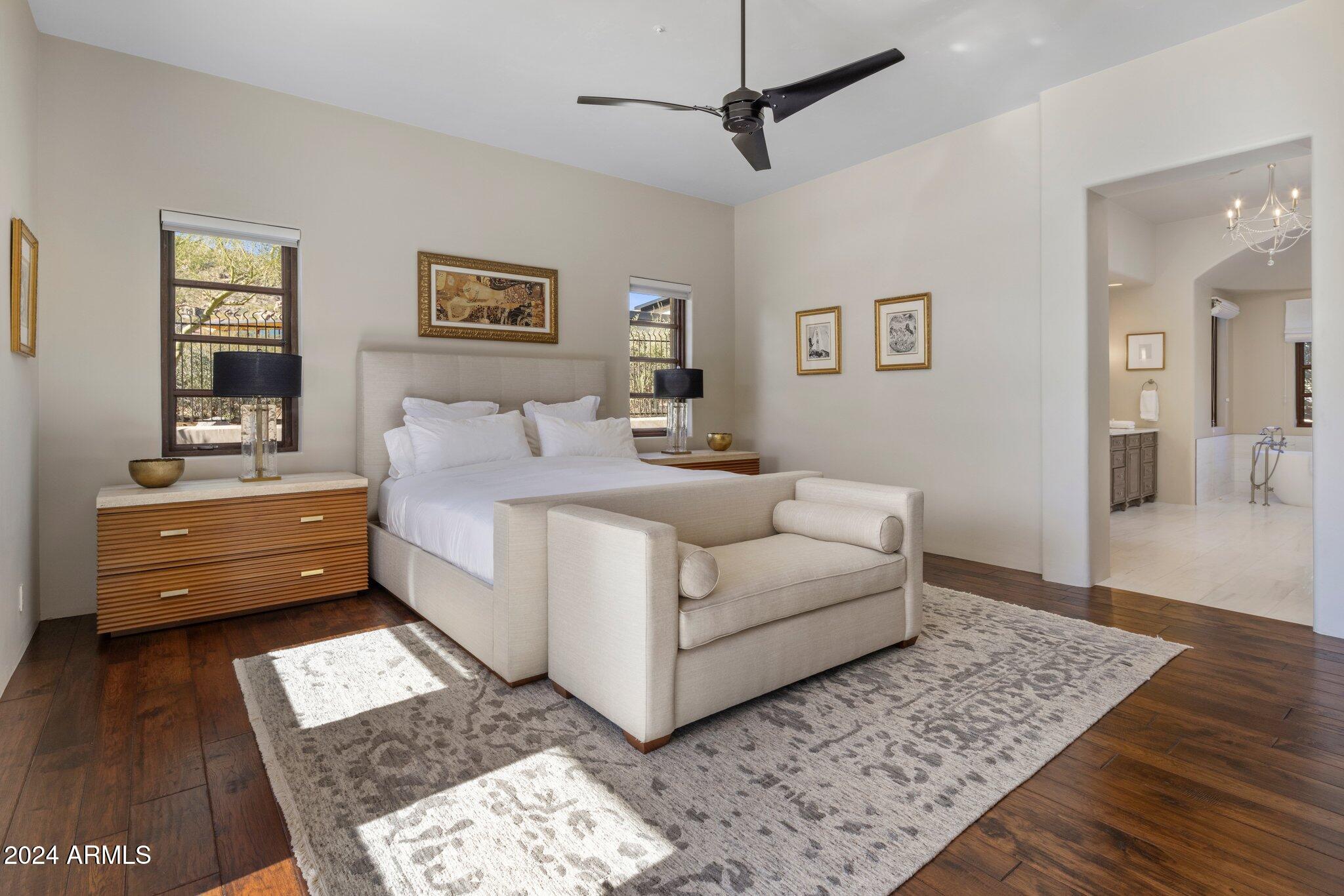ESTANCIA - Residential