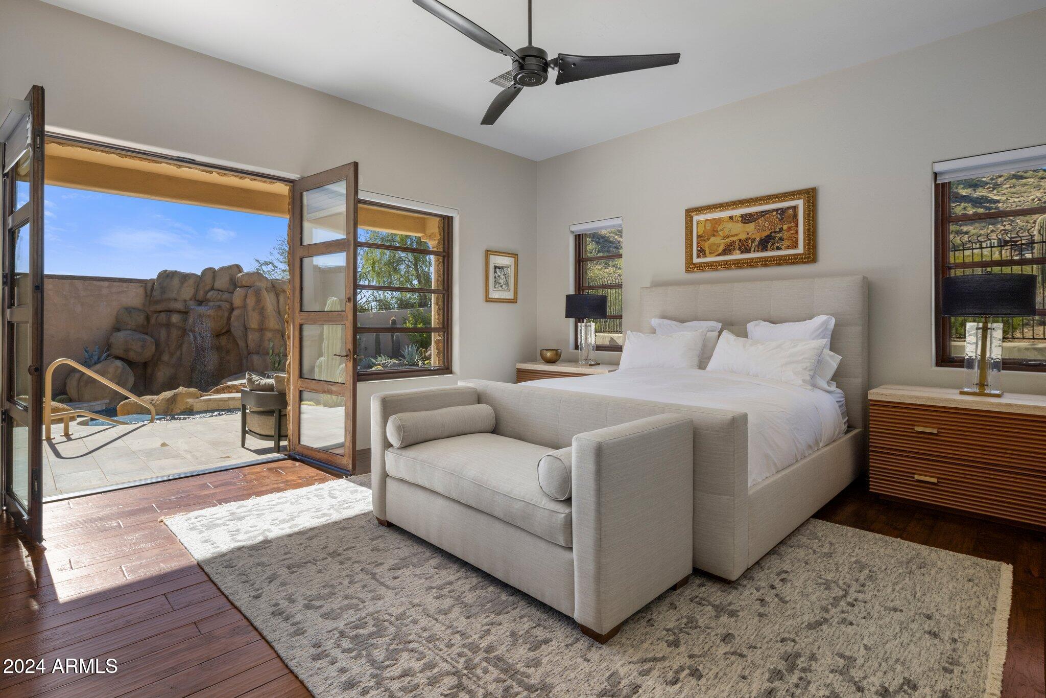 ESTANCIA - Residential