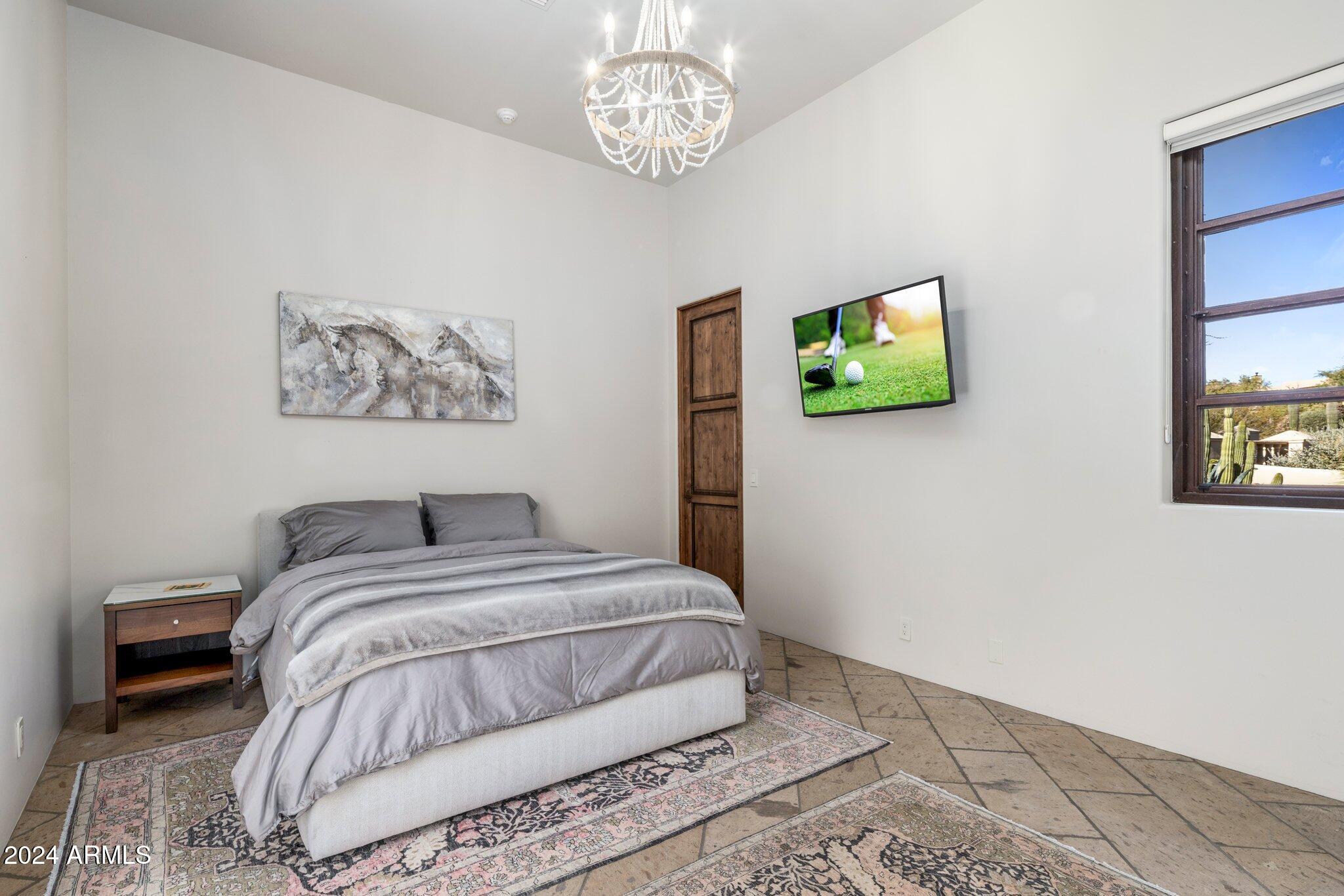 ESTANCIA - Residential