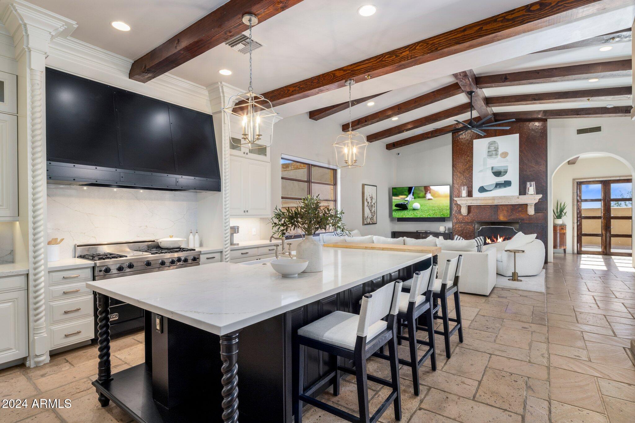 ESTANCIA - Residential
