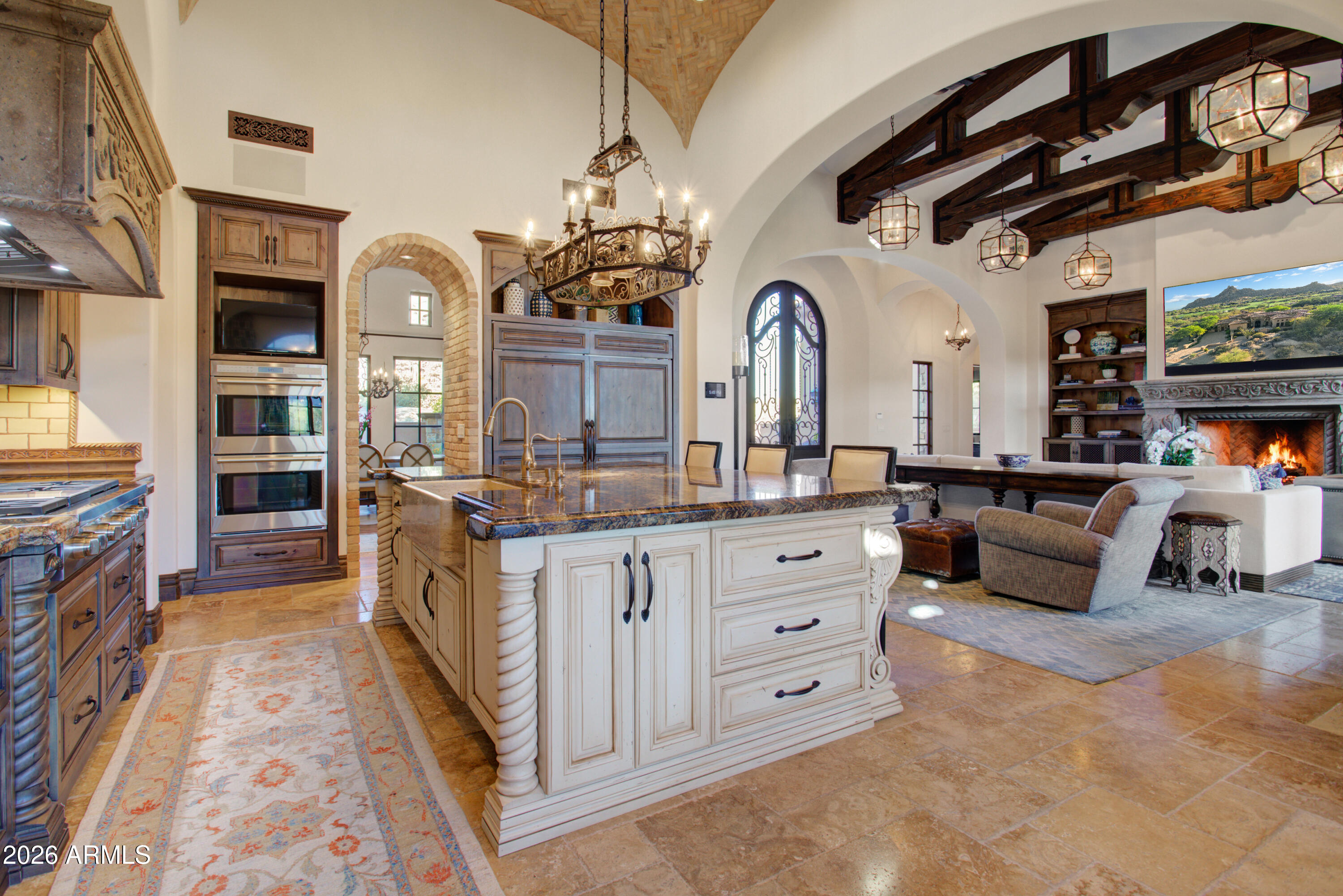 ESTANCIA - Residential