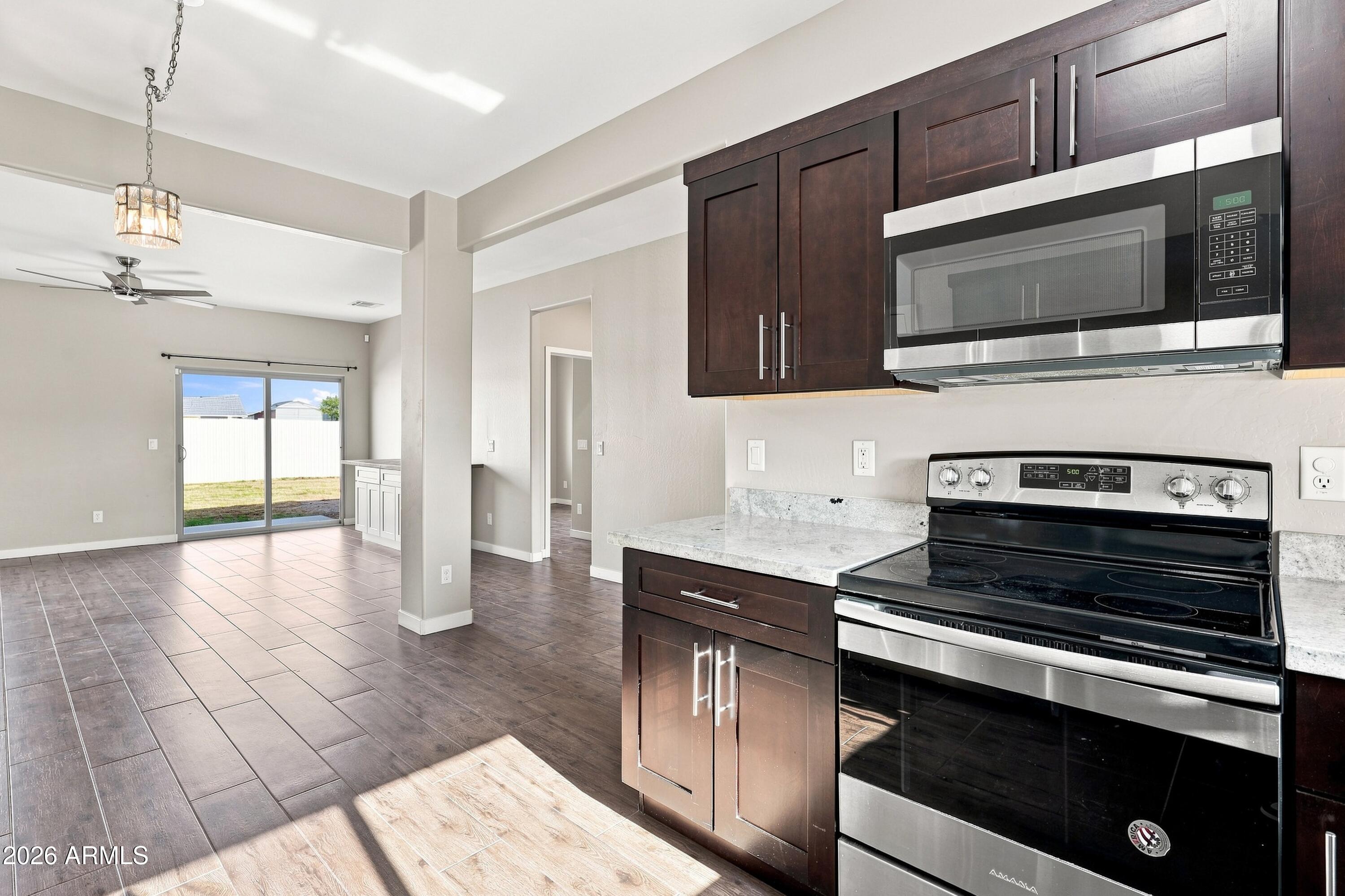 VALLEY OF THE SUN ESTATES UNIT ONE - Residential