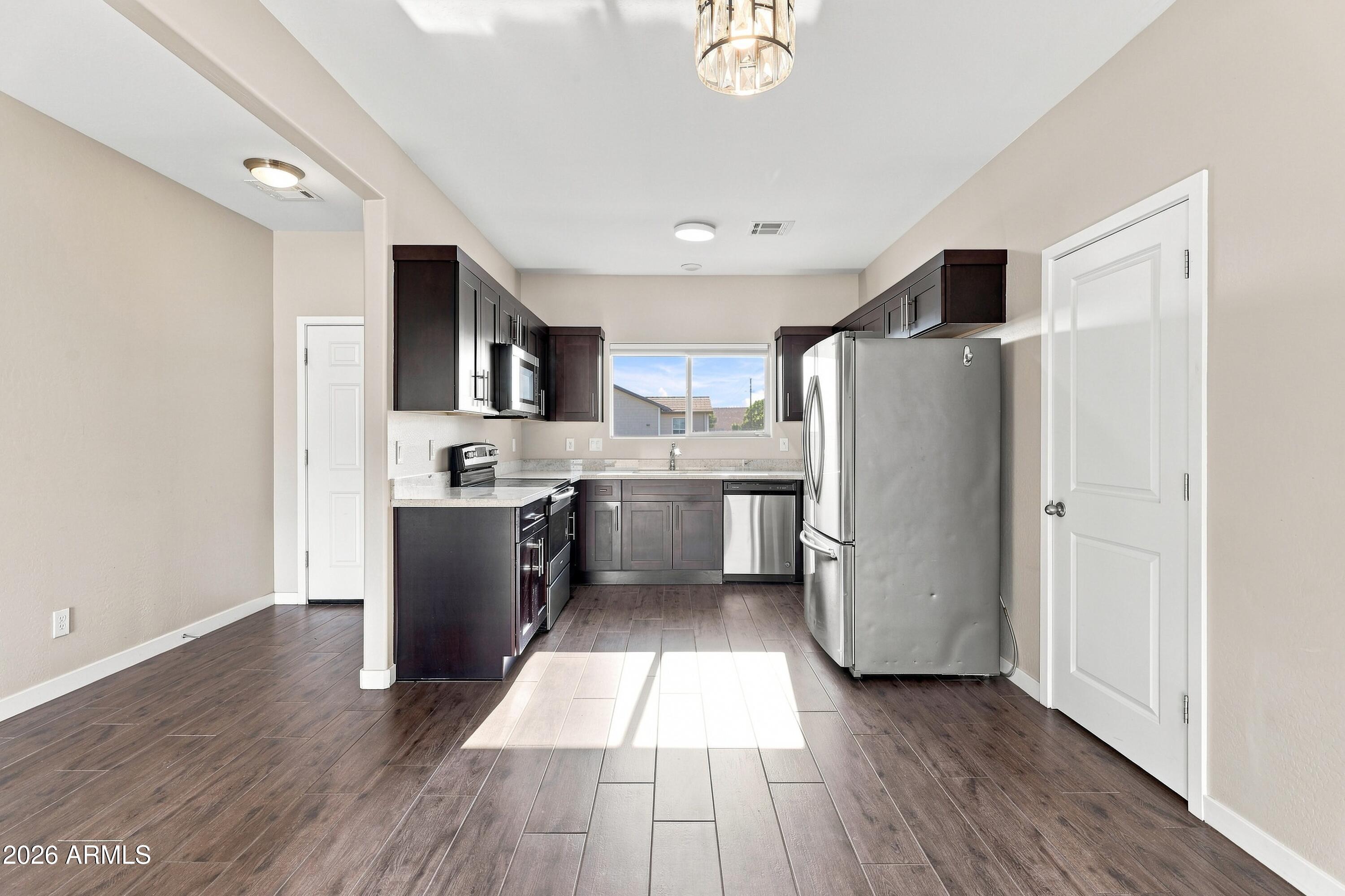 VALLEY OF THE SUN ESTATES UNIT ONE - Residential