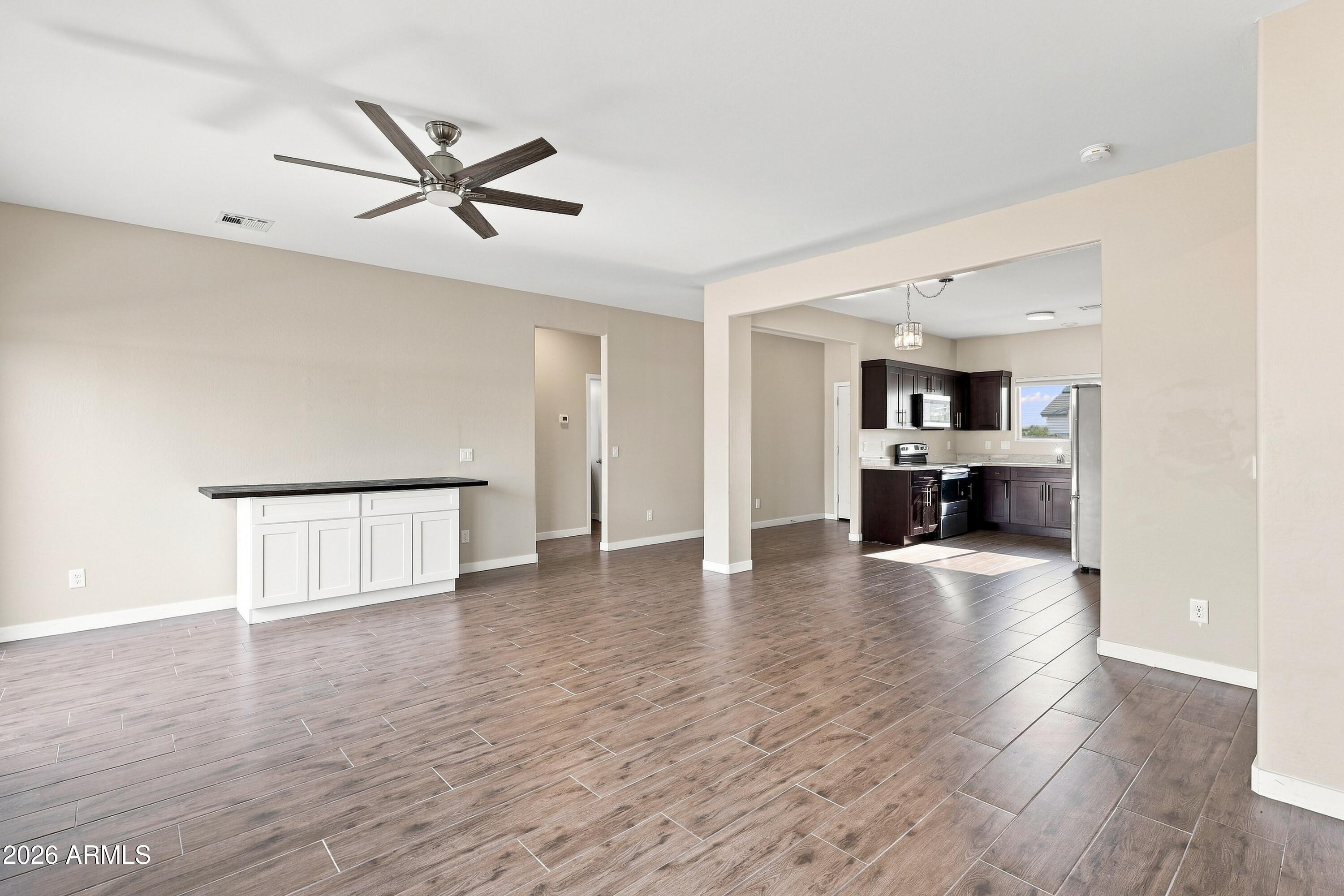 VALLEY OF THE SUN ESTATES UNIT ONE - Residential