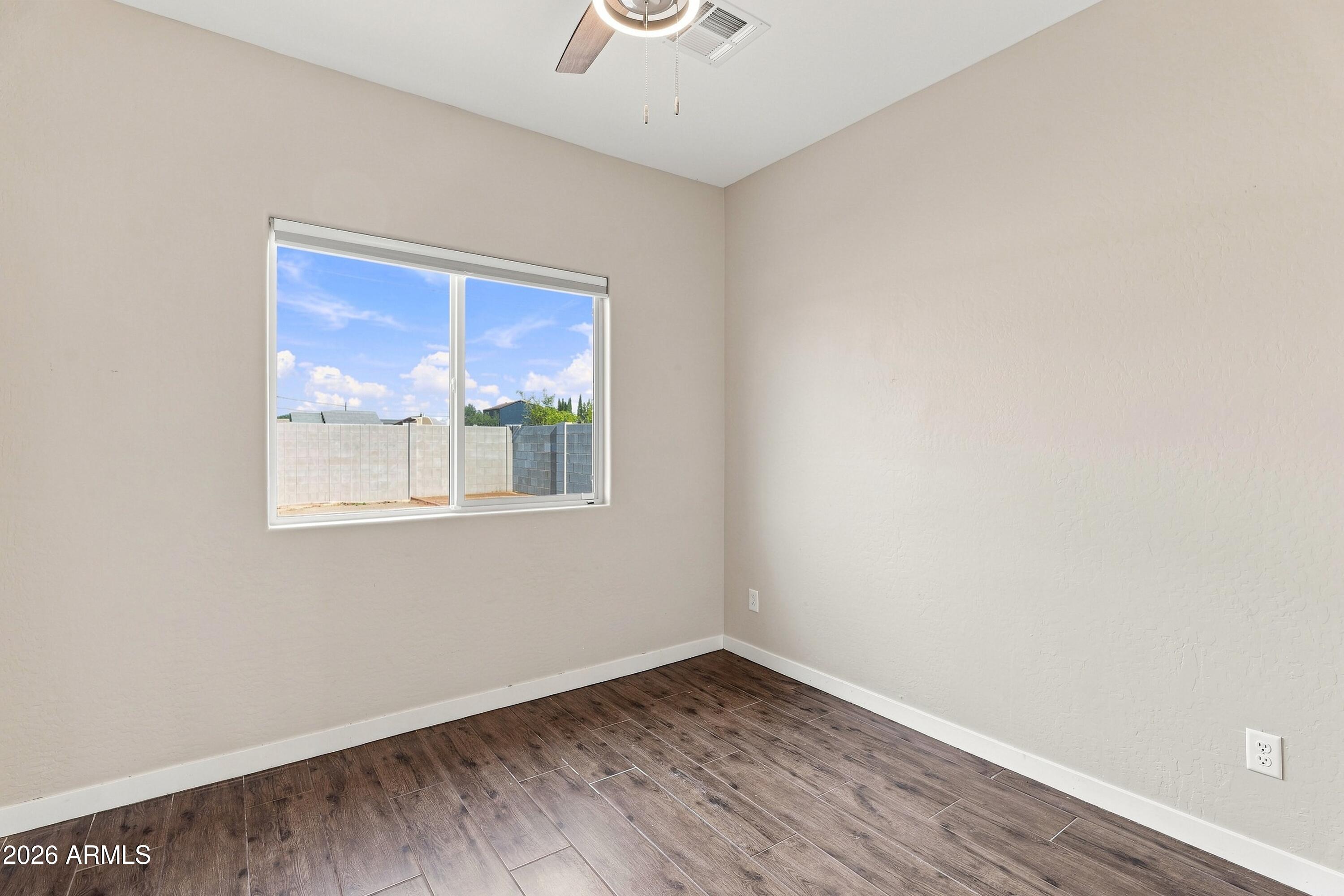 VALLEY OF THE SUN ESTATES UNIT ONE - Residential