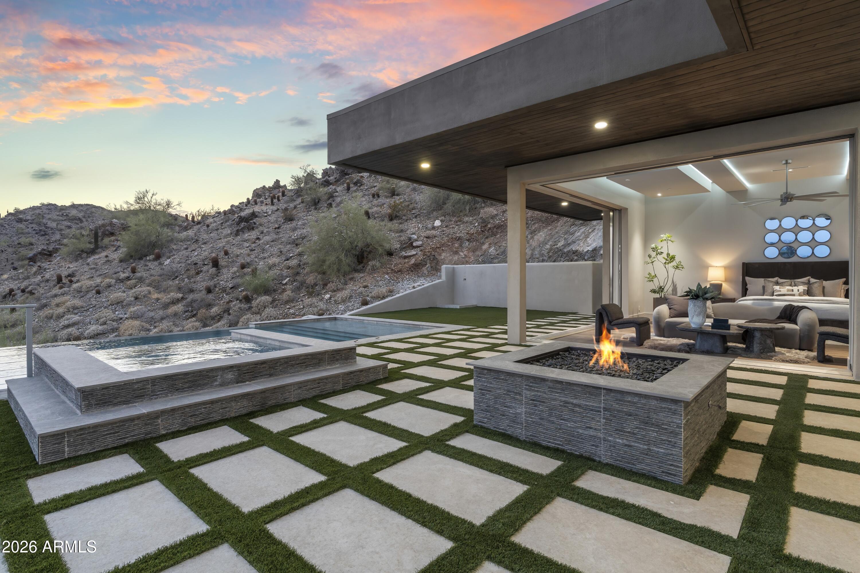 PARADISE RESERVE - Residential
