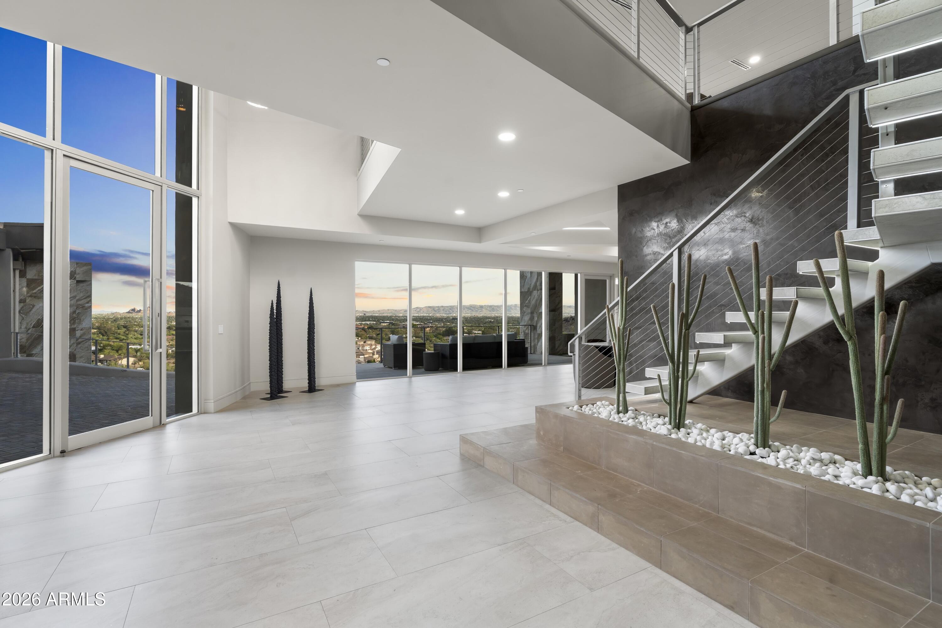 PARADISE RESERVE - Residential