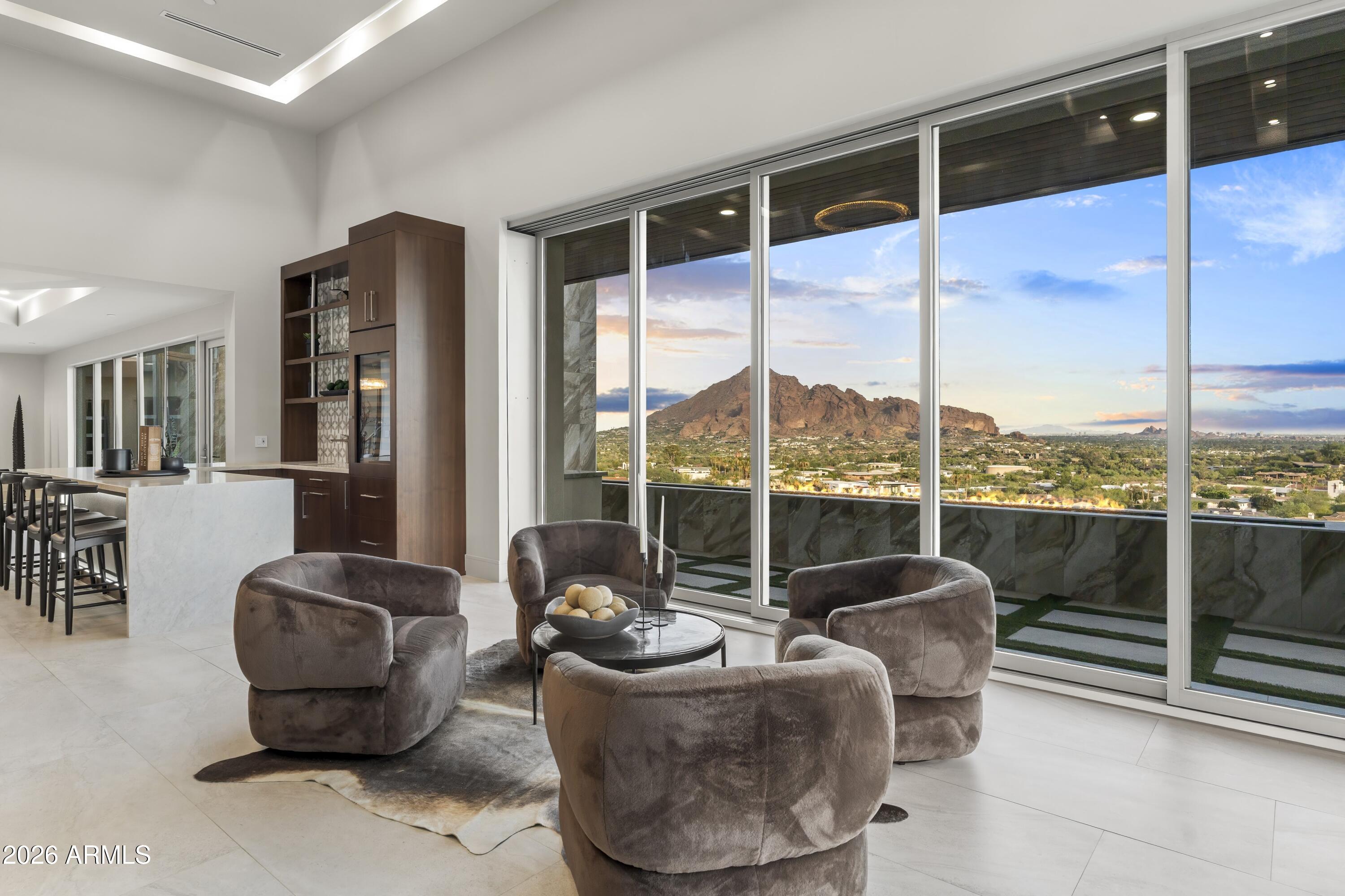 PARADISE RESERVE - Residential