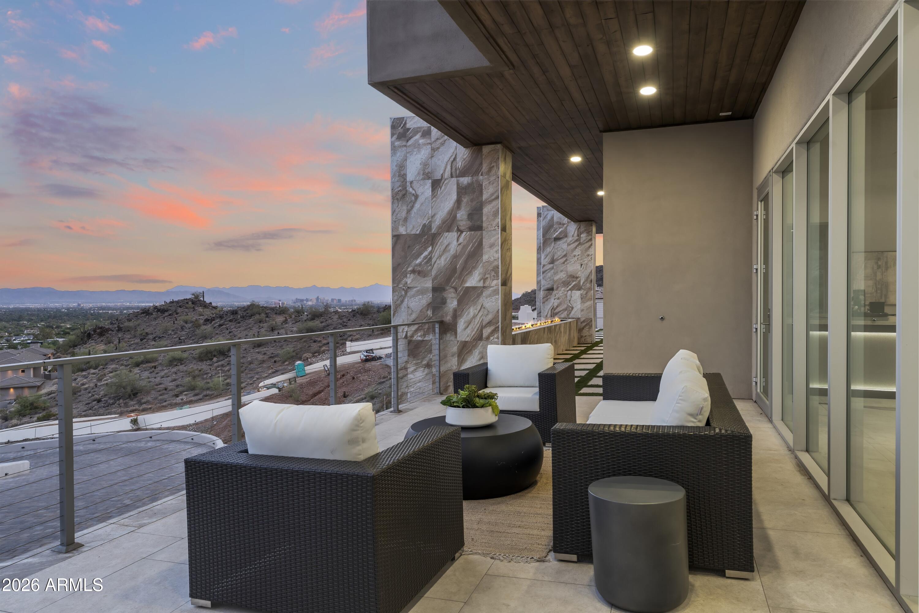 PARADISE RESERVE - Residential