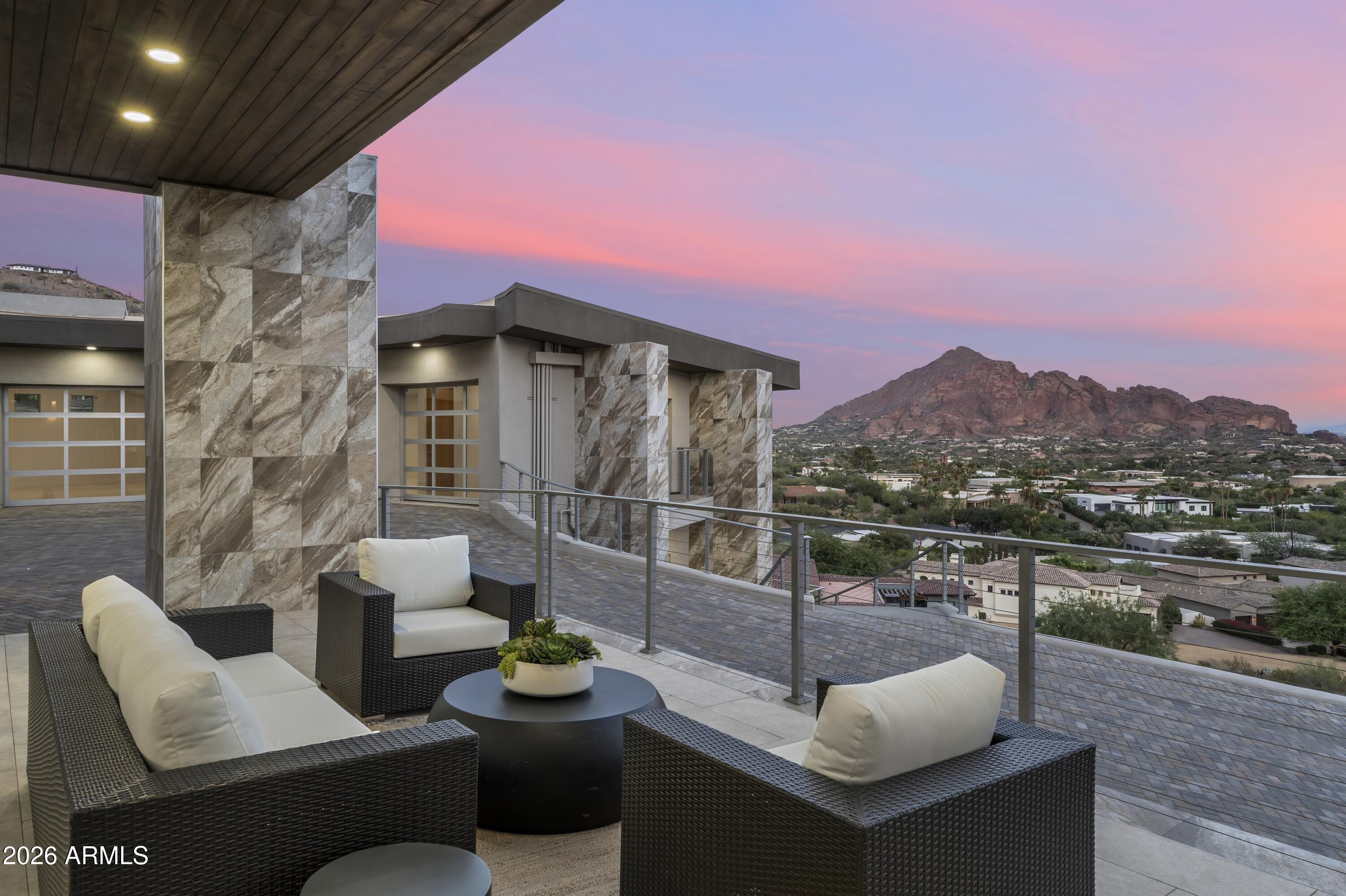 PARADISE RESERVE - Residential