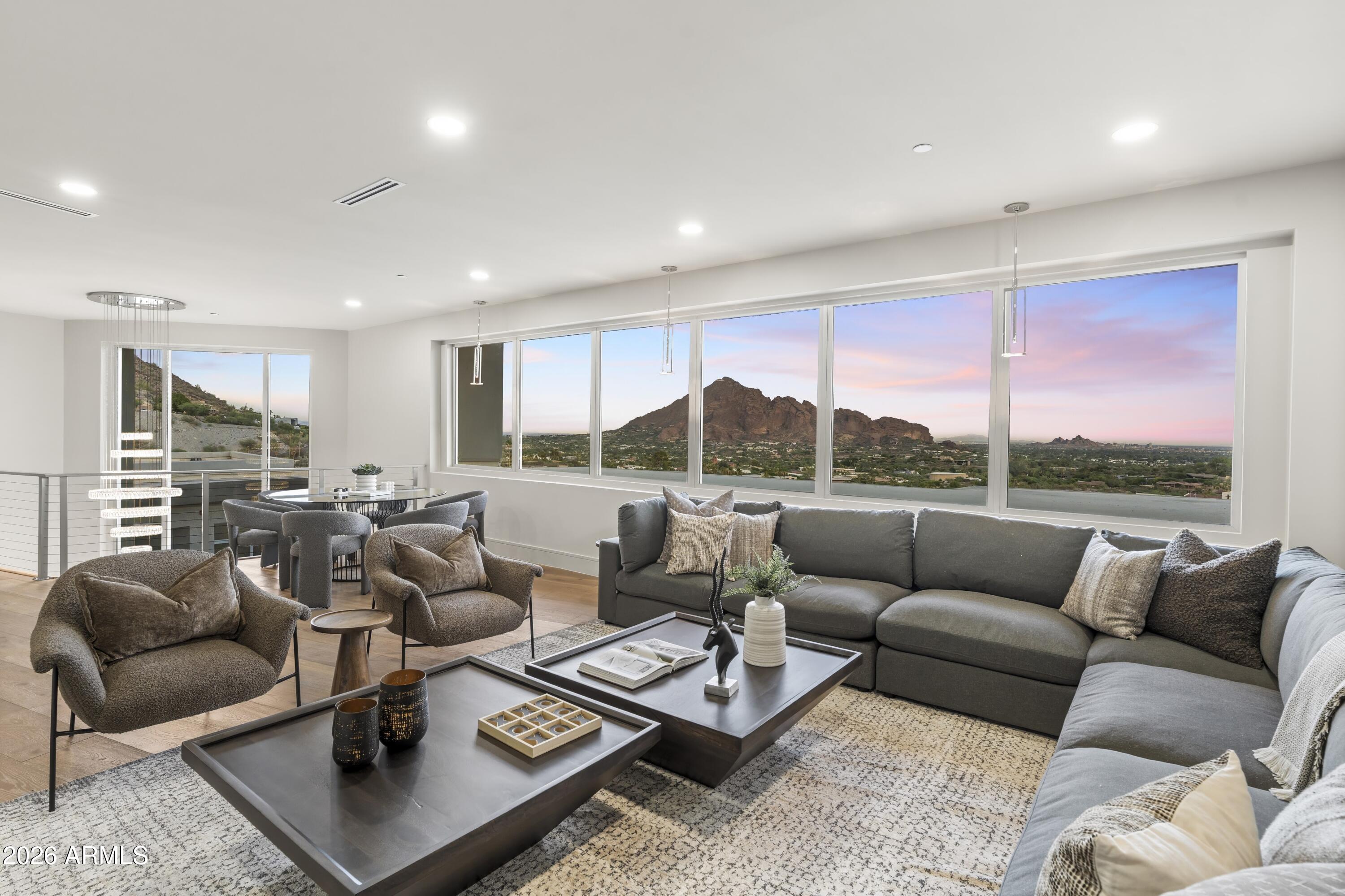 PARADISE RESERVE - Residential