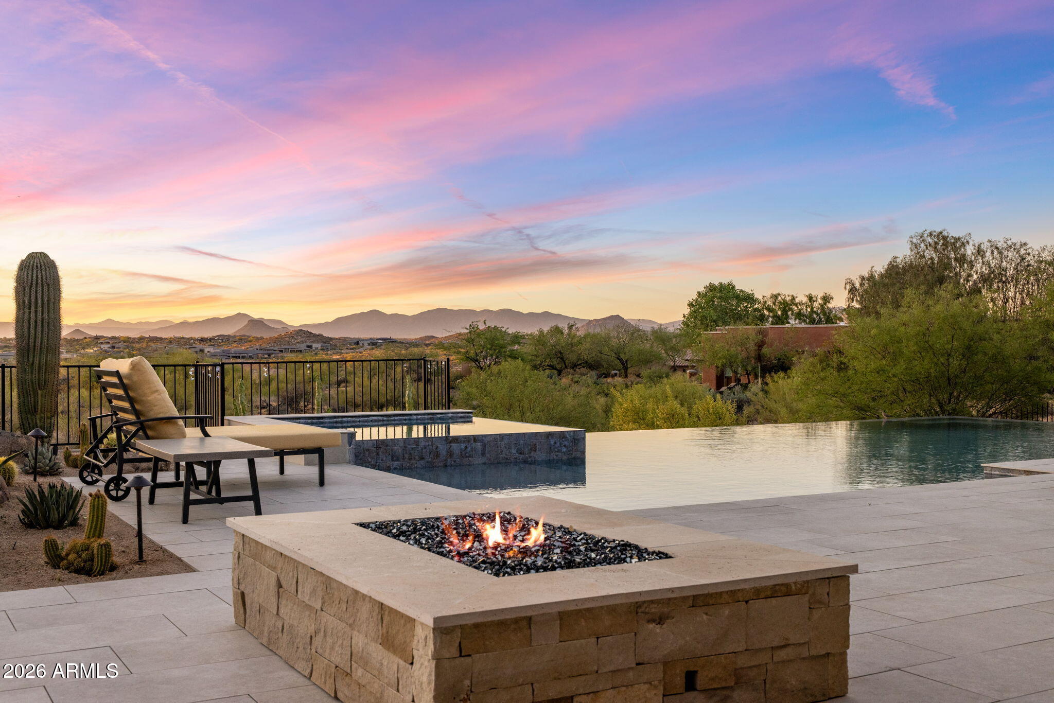 SONORAN CREST - Residential