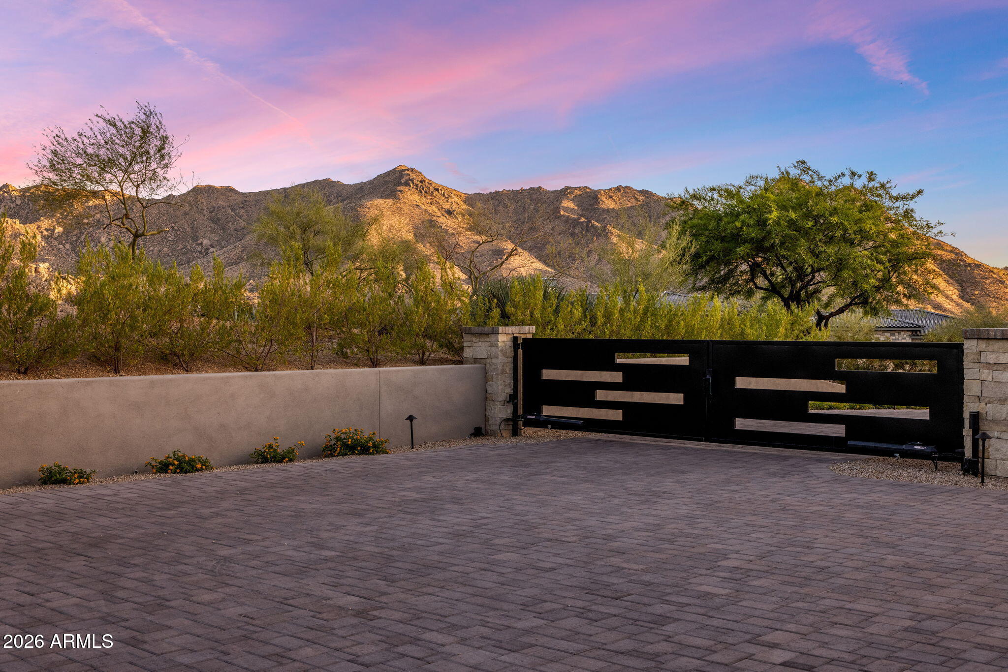 SONORAN CREST - Residential