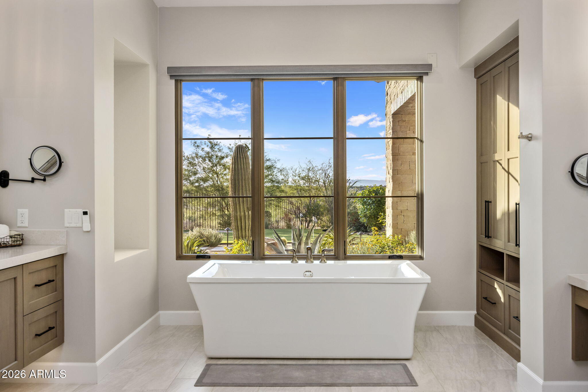 SONORAN CREST - Residential