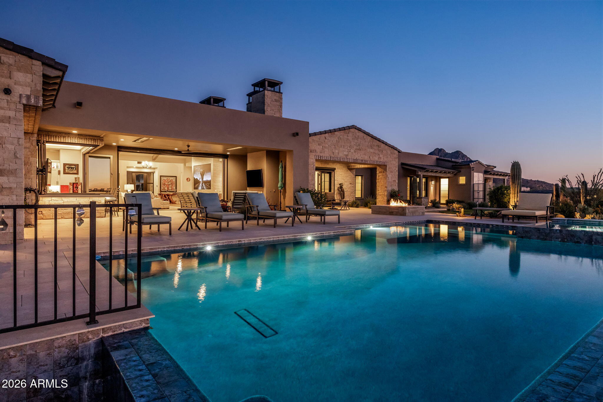 SONORAN CREST - Residential