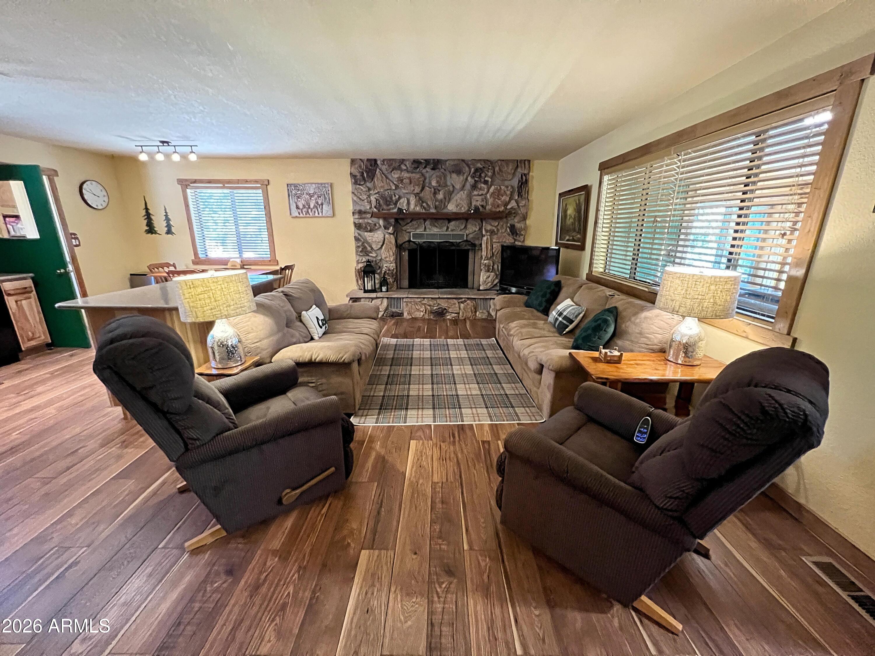 HIGH COUNTRY PINES - Residential