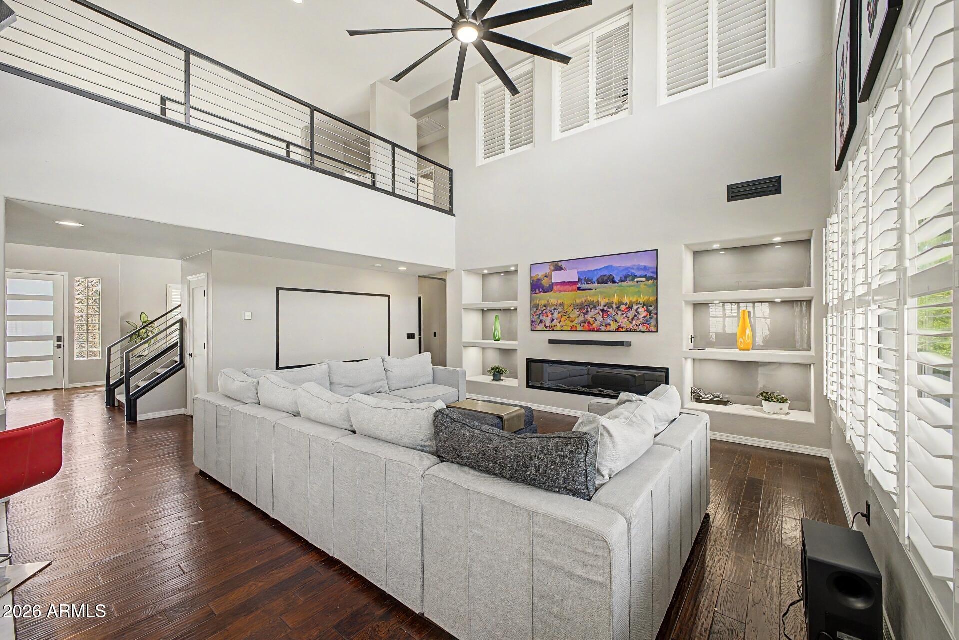 PALM VALLEY - Residential