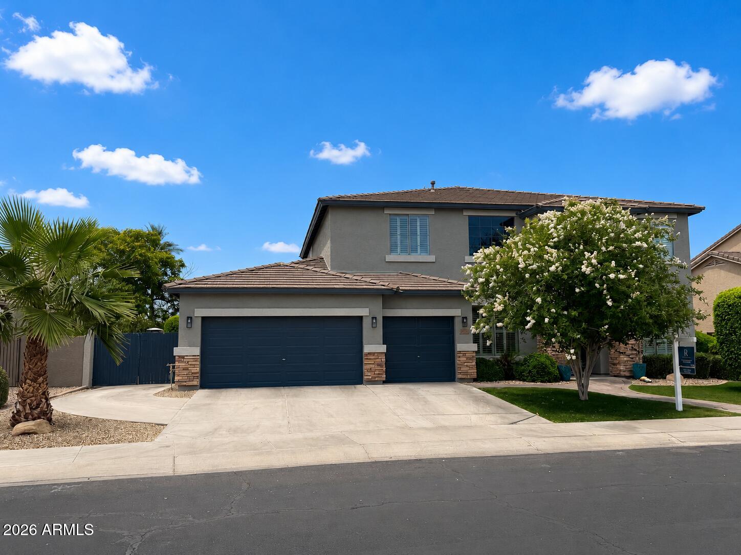 PALM VALLEY - Residential