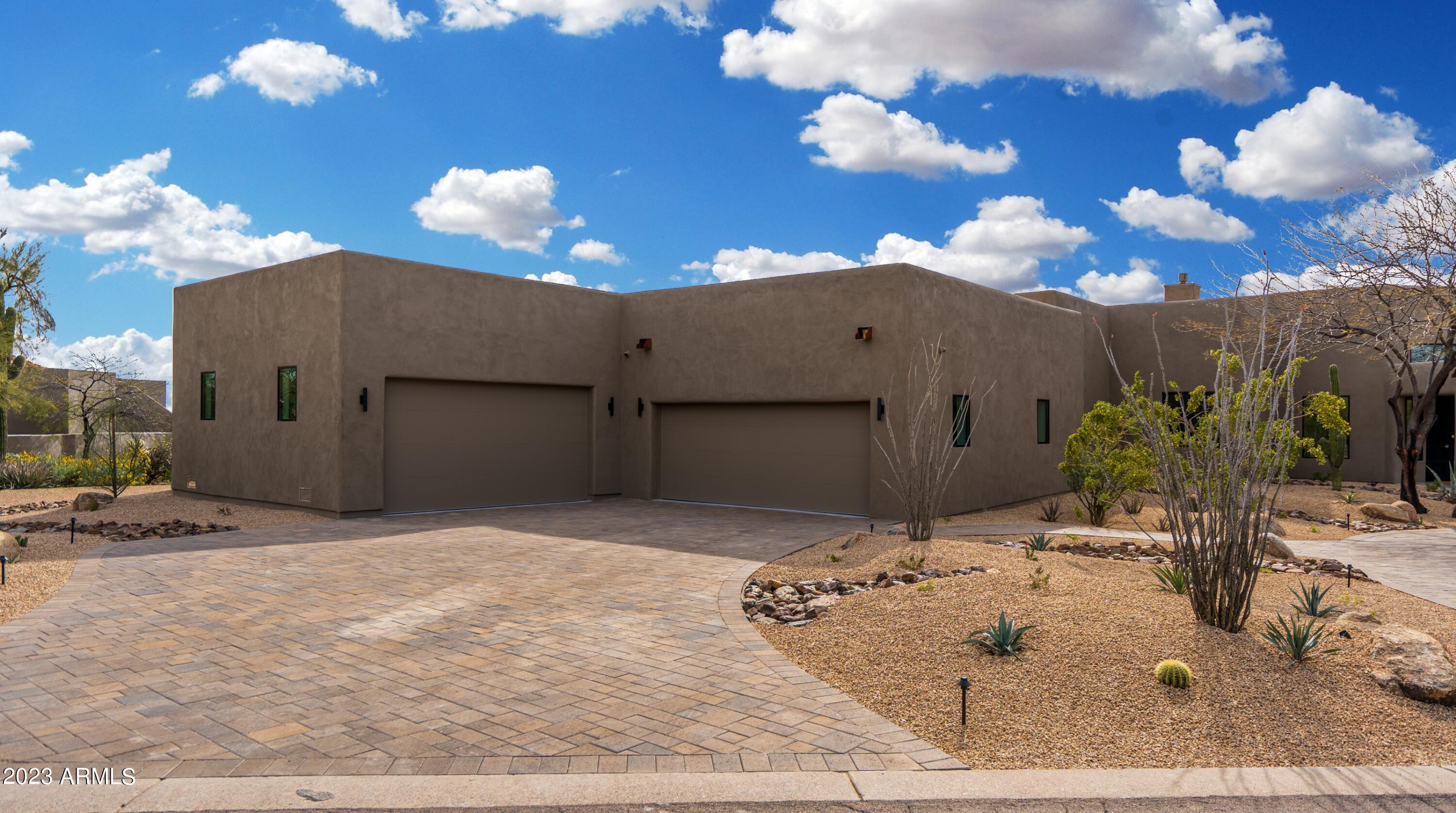 PINNACLE PEAK VISTAS 3 LOT 1-210 TR A-B - Residential