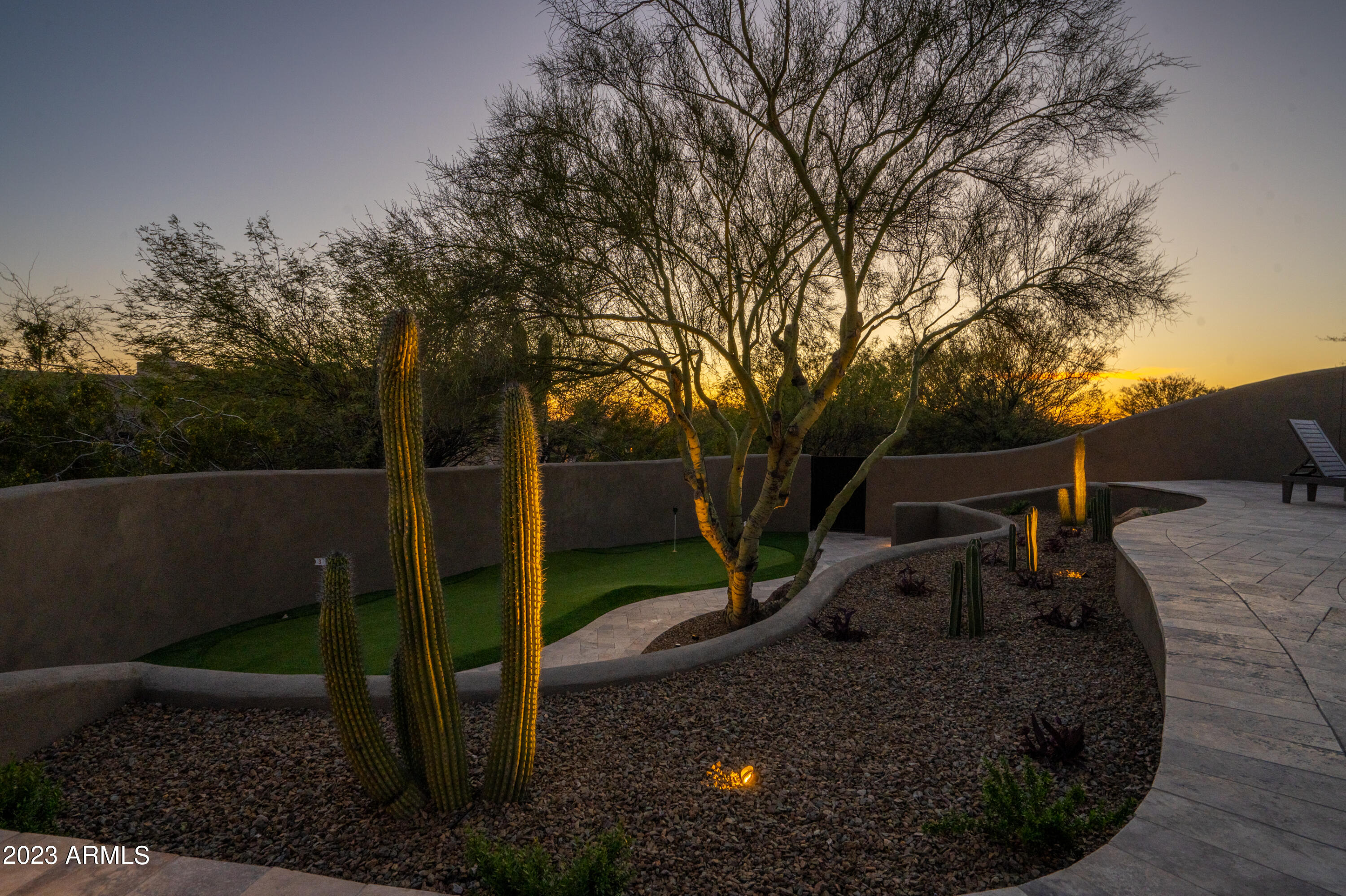 PINNACLE PEAK VISTAS 3 LOT 1-210 TR A-B - Residential