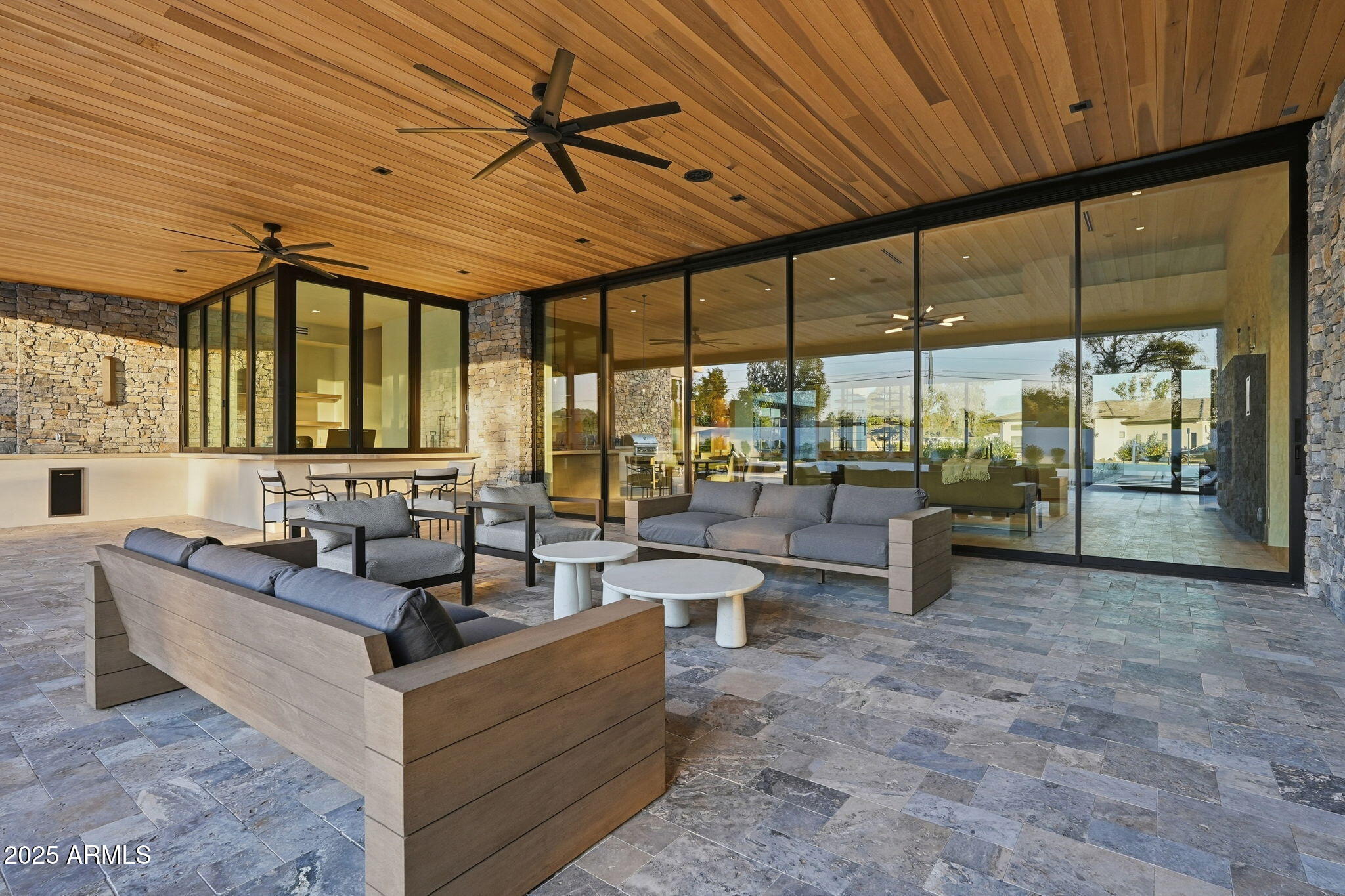 DESERT ESTATES 4 - Residential
