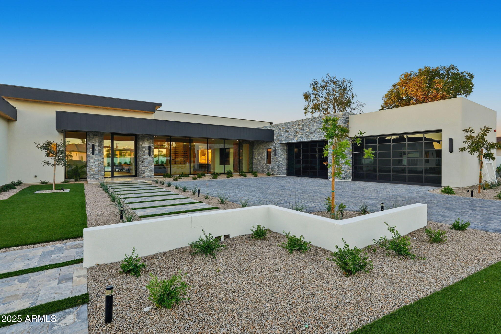 DESERT ESTATES 4 - Residential