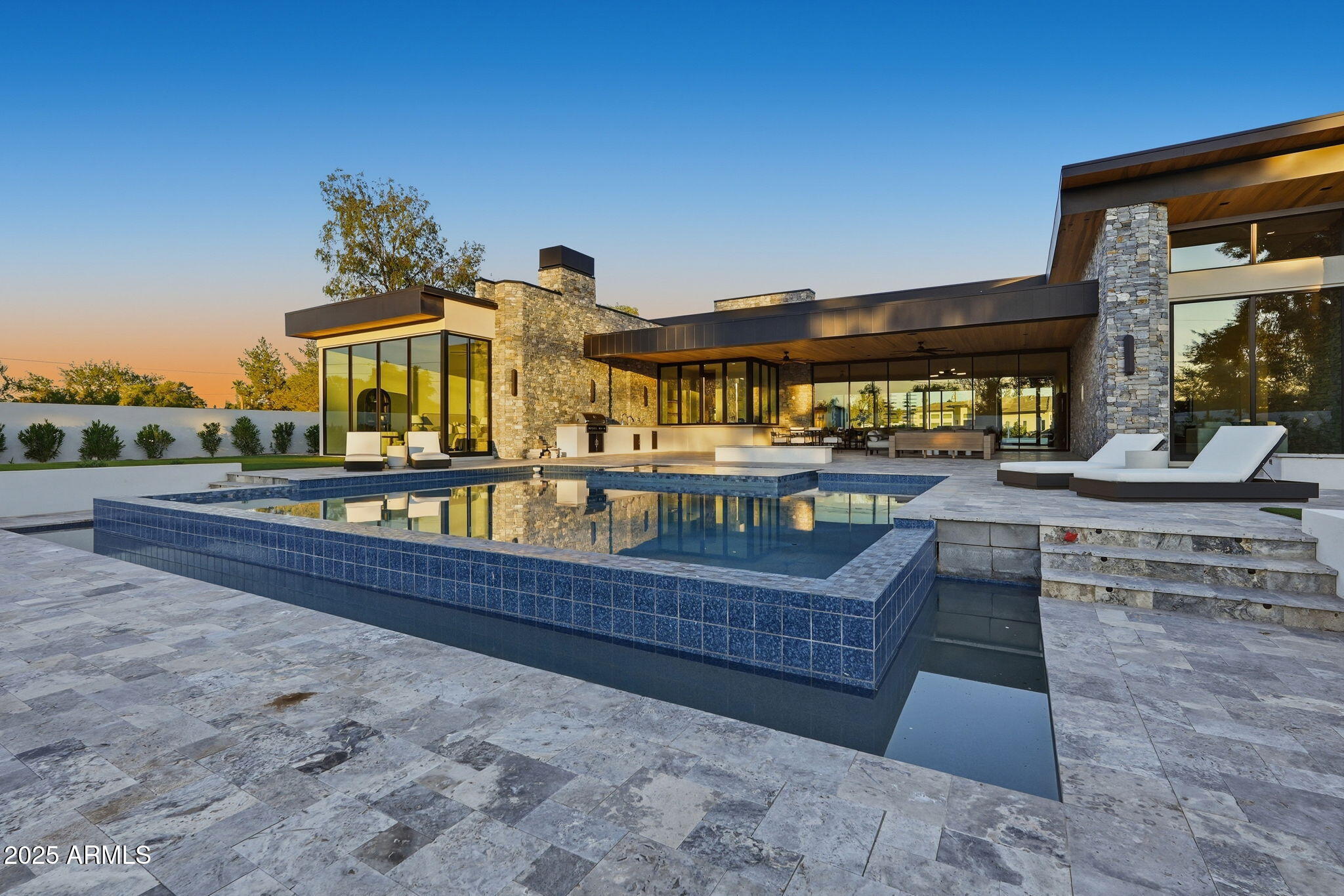 DESERT ESTATES 4 - Residential