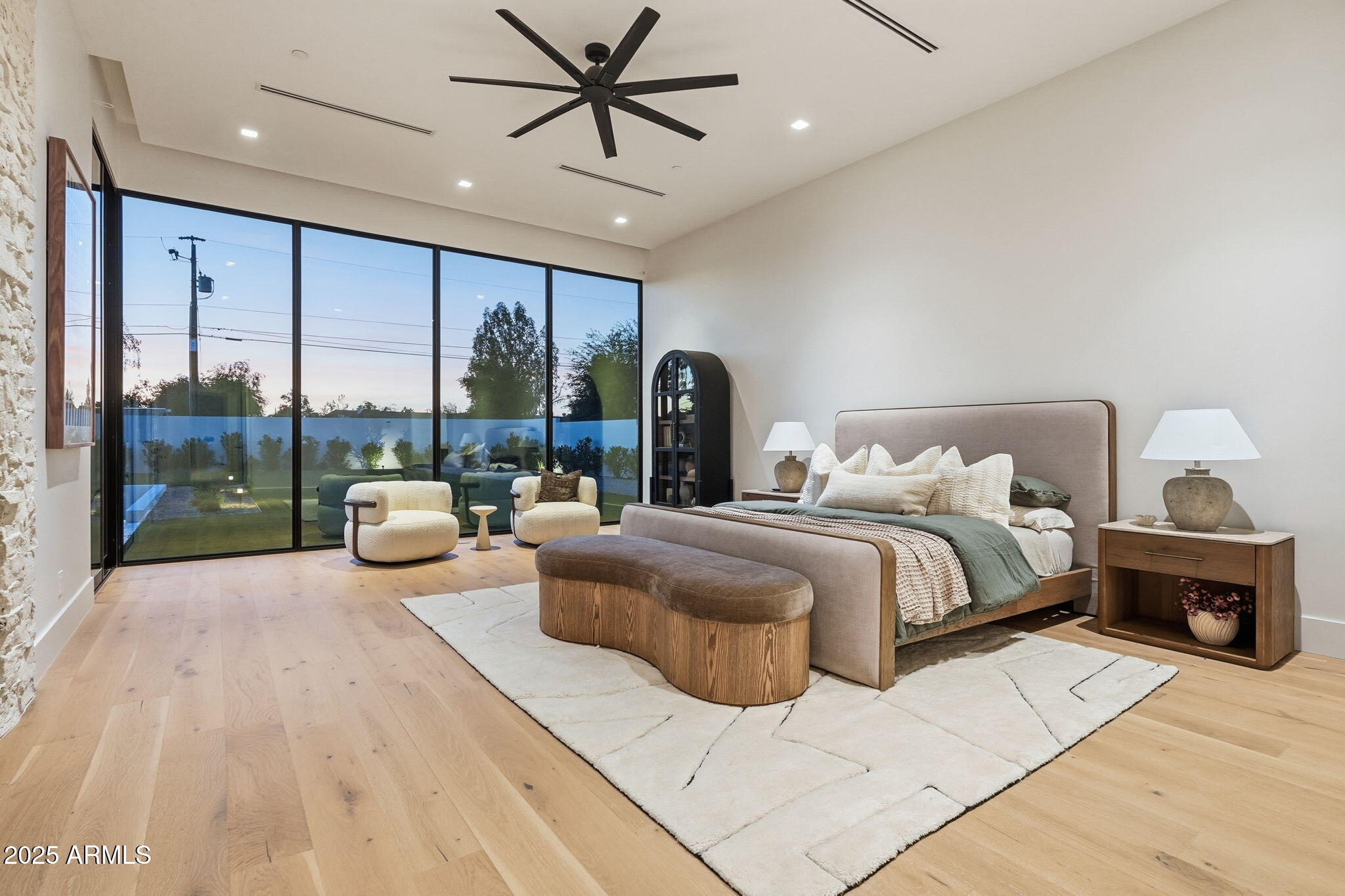 DESERT ESTATES 4 - Residential