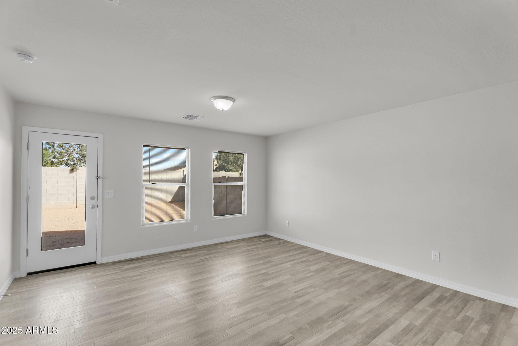 PICACHO CROSSING (LOTS 1-6 & 57-322) - Residential