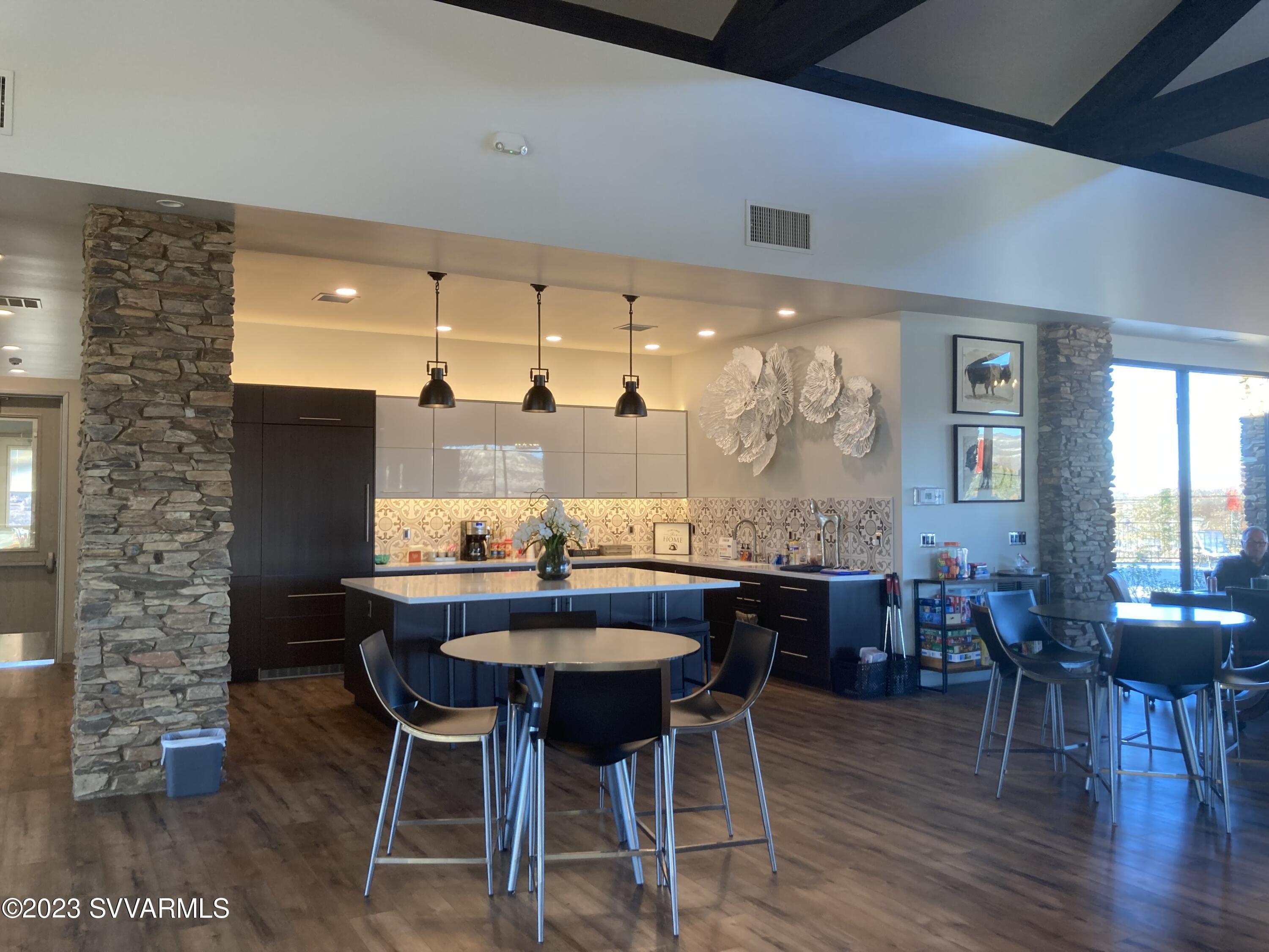 Multi-Unit Lots - Residential