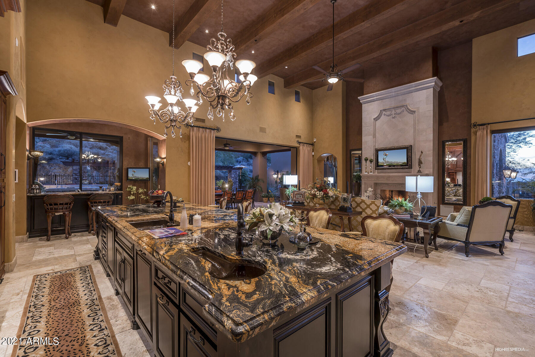 LAS SENDAS - Residential