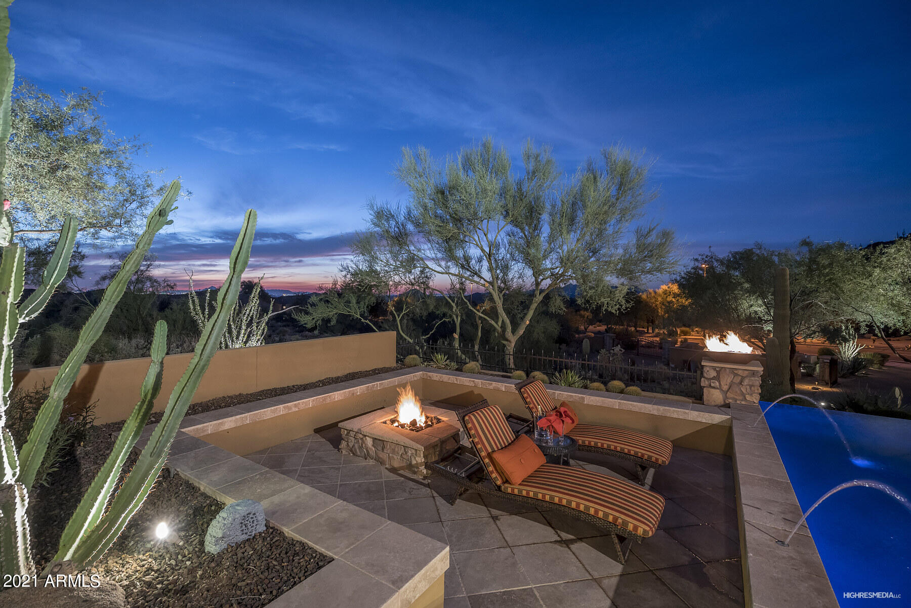 LAS SENDAS - Residential