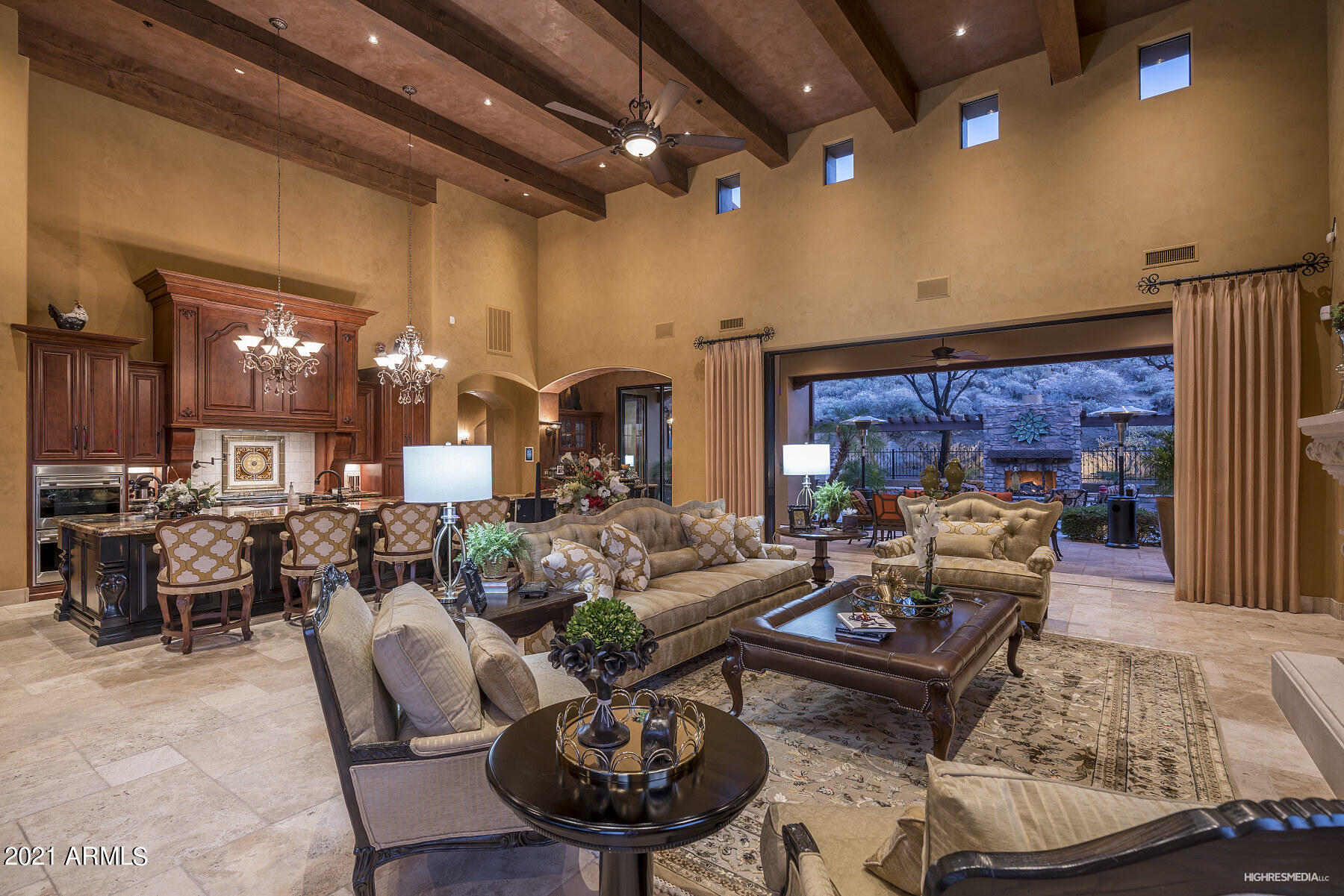 LAS SENDAS - Residential
