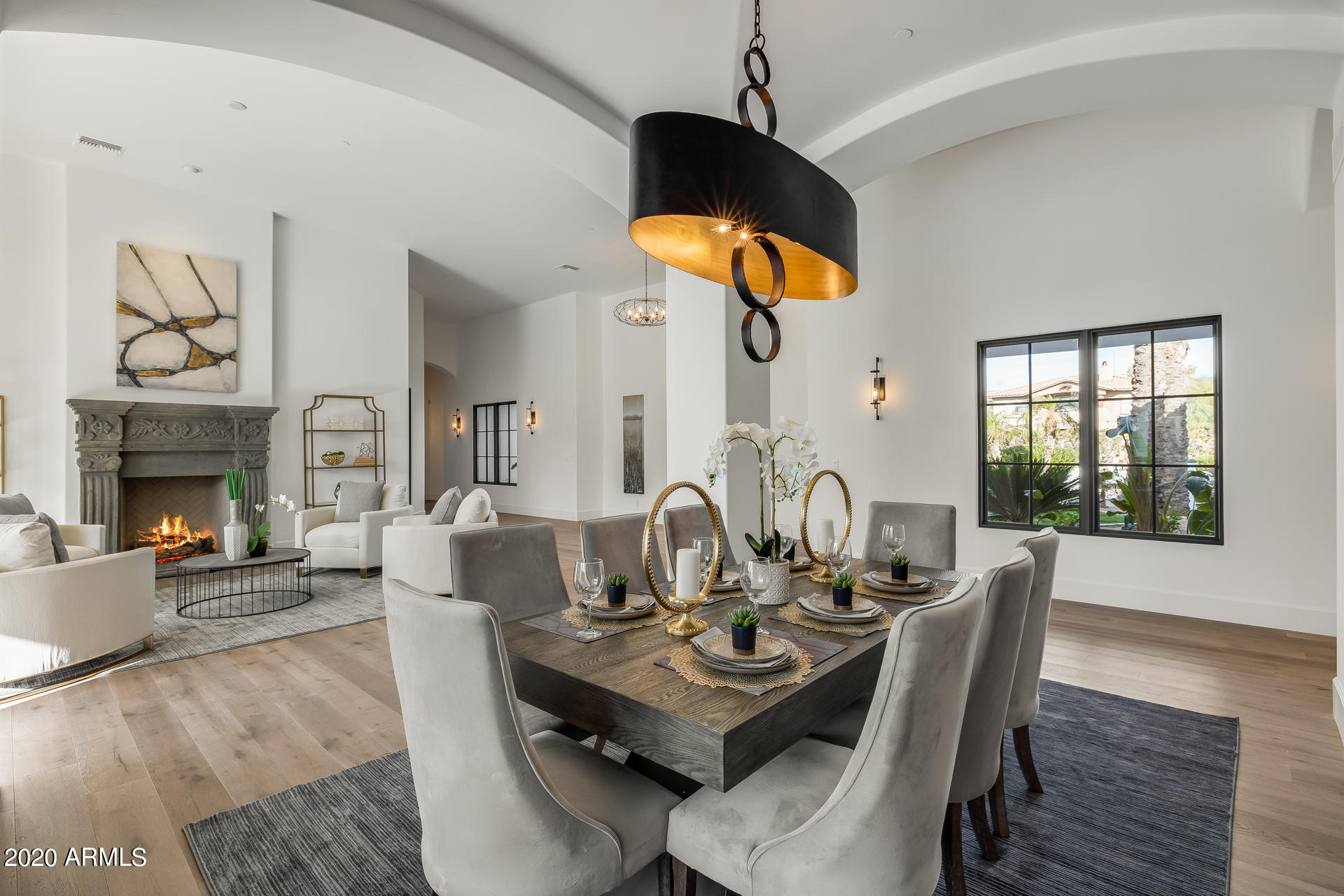 MIRAGE CROSSING - Residential