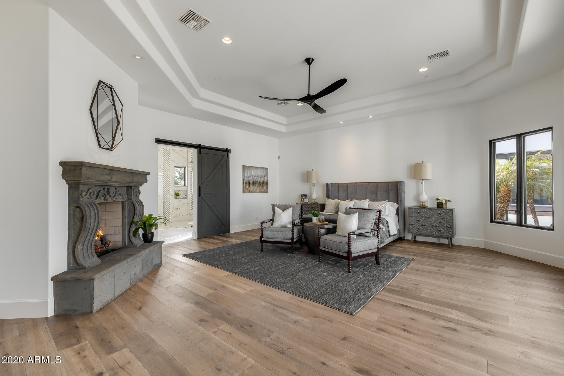 MIRAGE CROSSING - Residential
