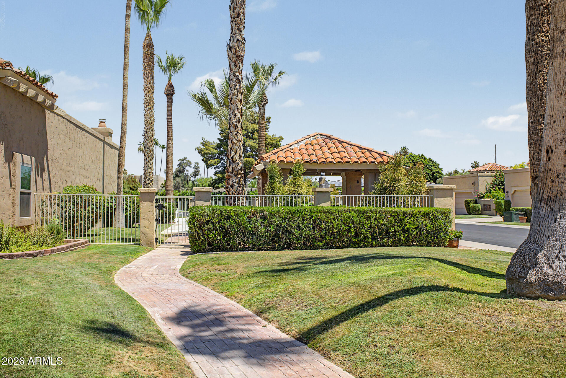 VILLA PALO VERDE - Residential