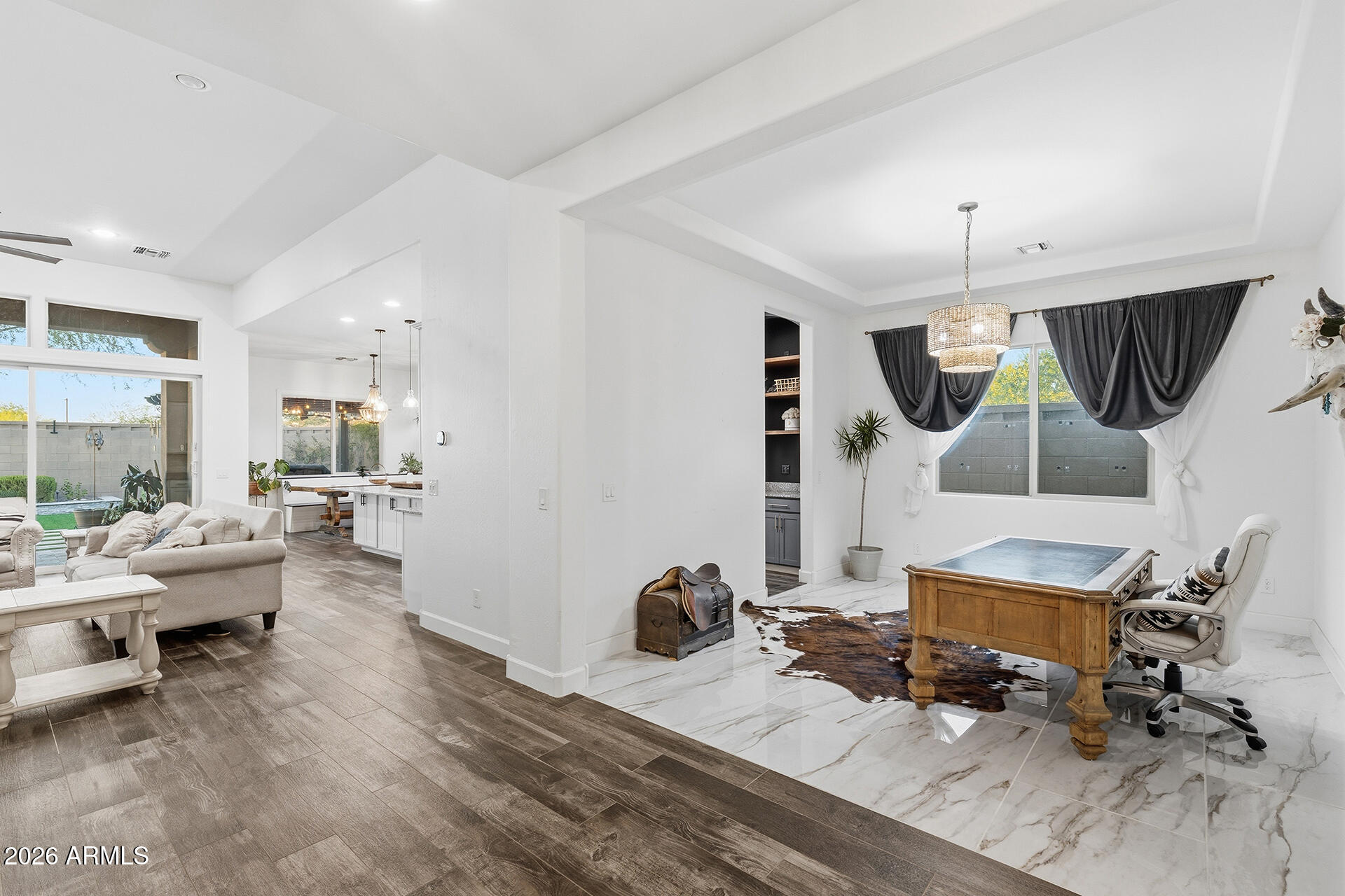 WESTWING MOUNTAIN PARCEL 24 ESCENA - Residential