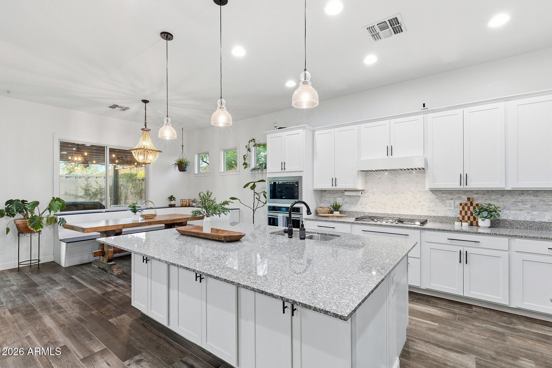 WESTWING MOUNTAIN PARCEL 24 ESCENA - Residential