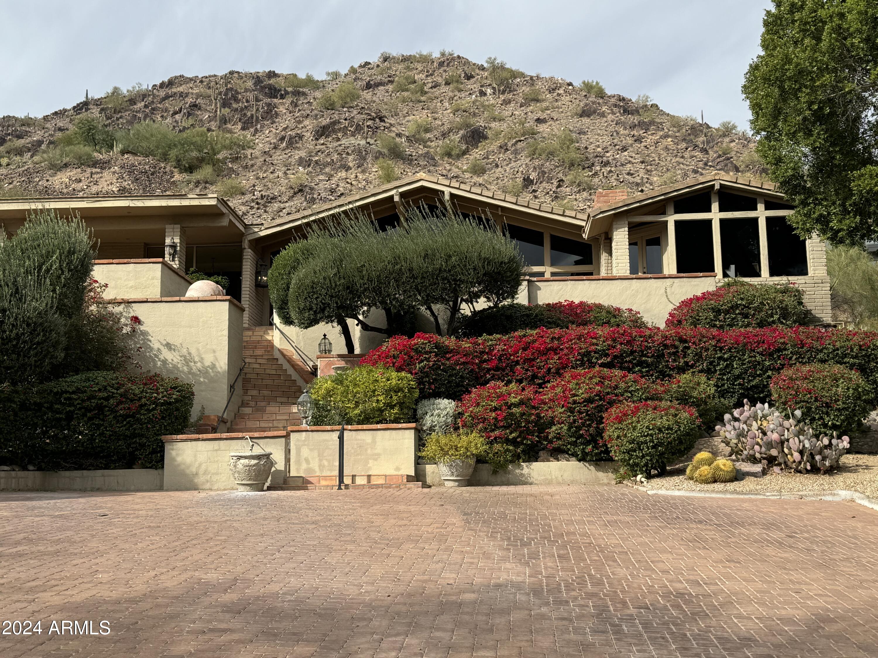 PARADISE VALLEY COUNTRY ESTATES - Land