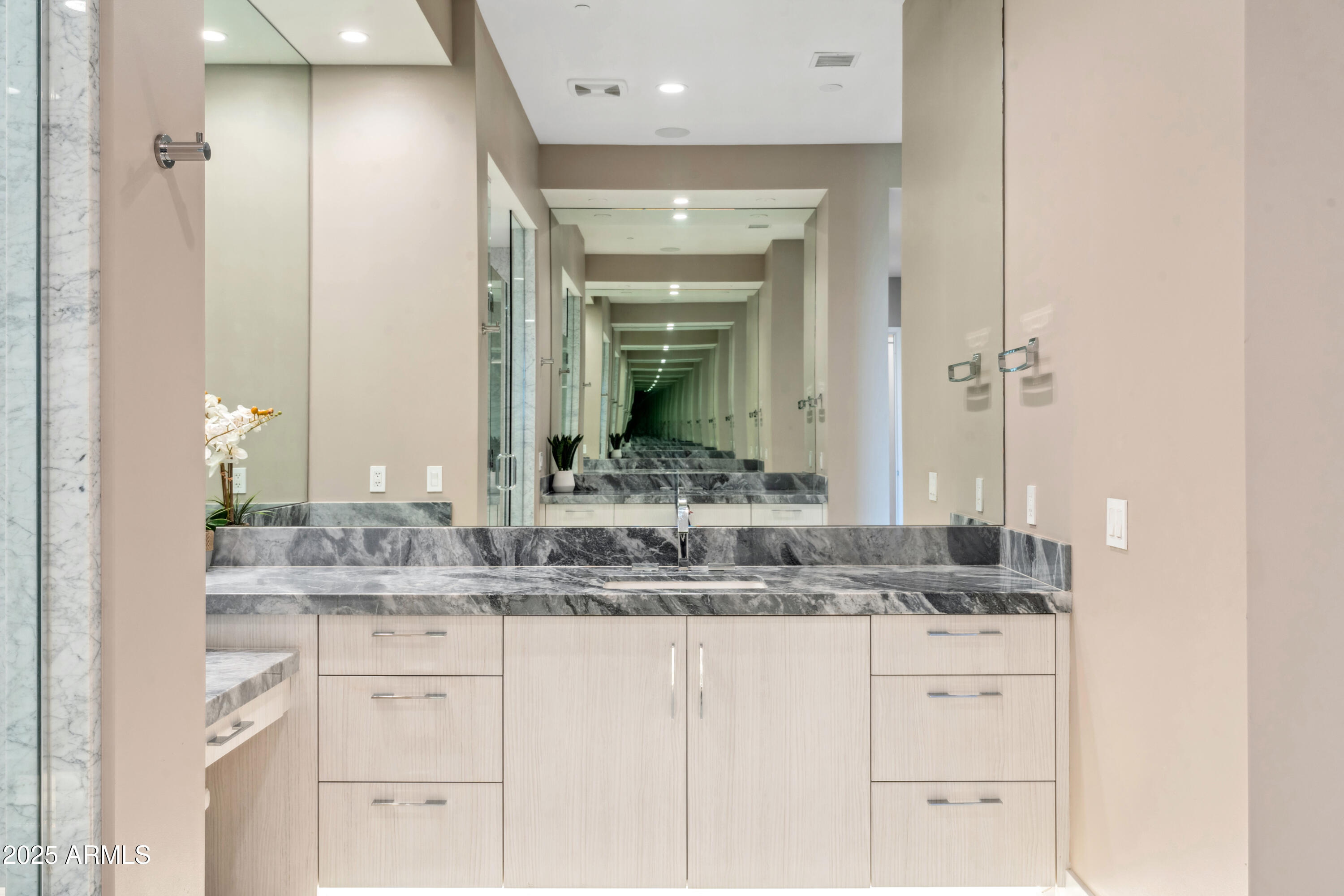 TWO BILTMORE ESTATES 2ND AMD - Residential