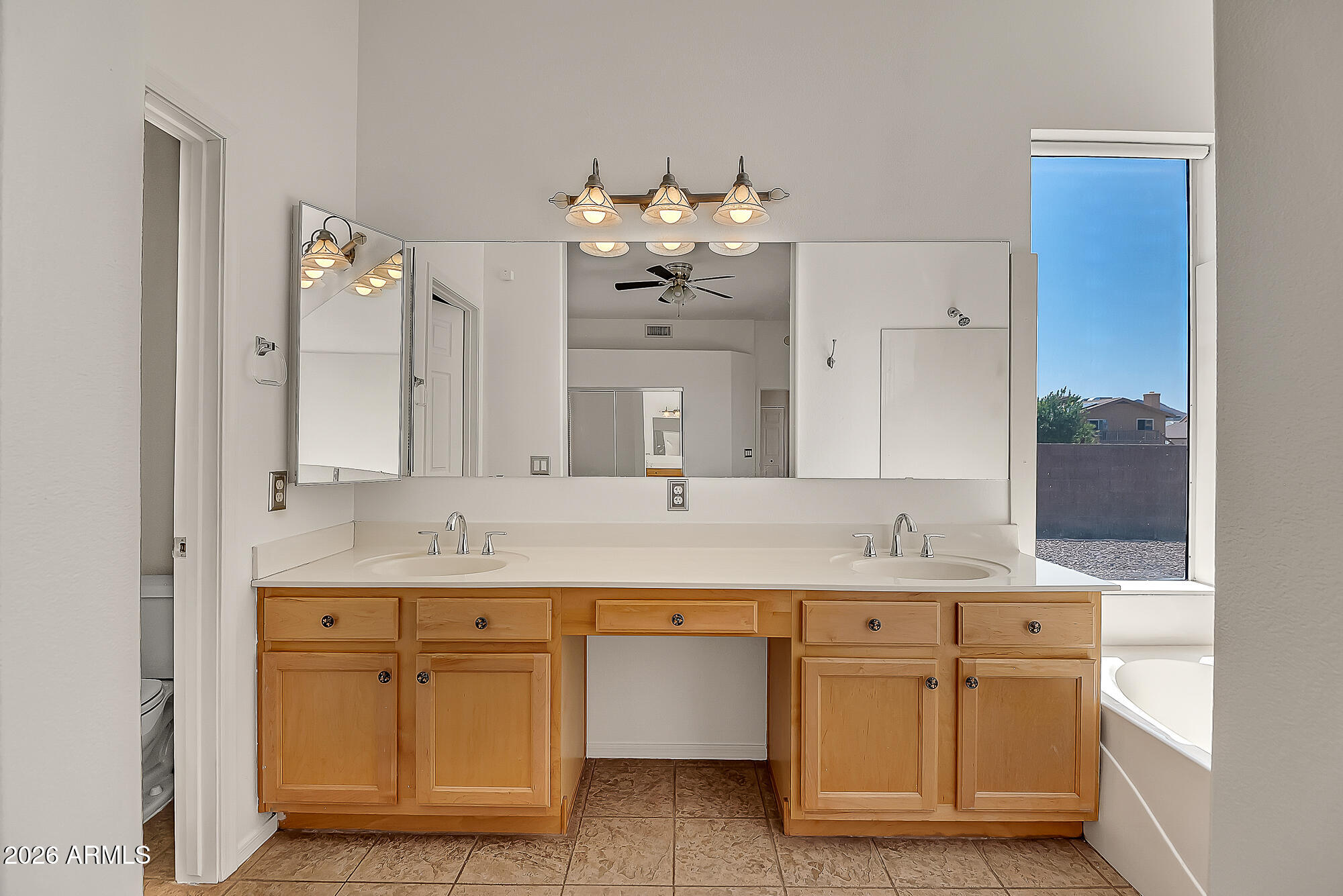 NORTH CANYON RANCH - Residential