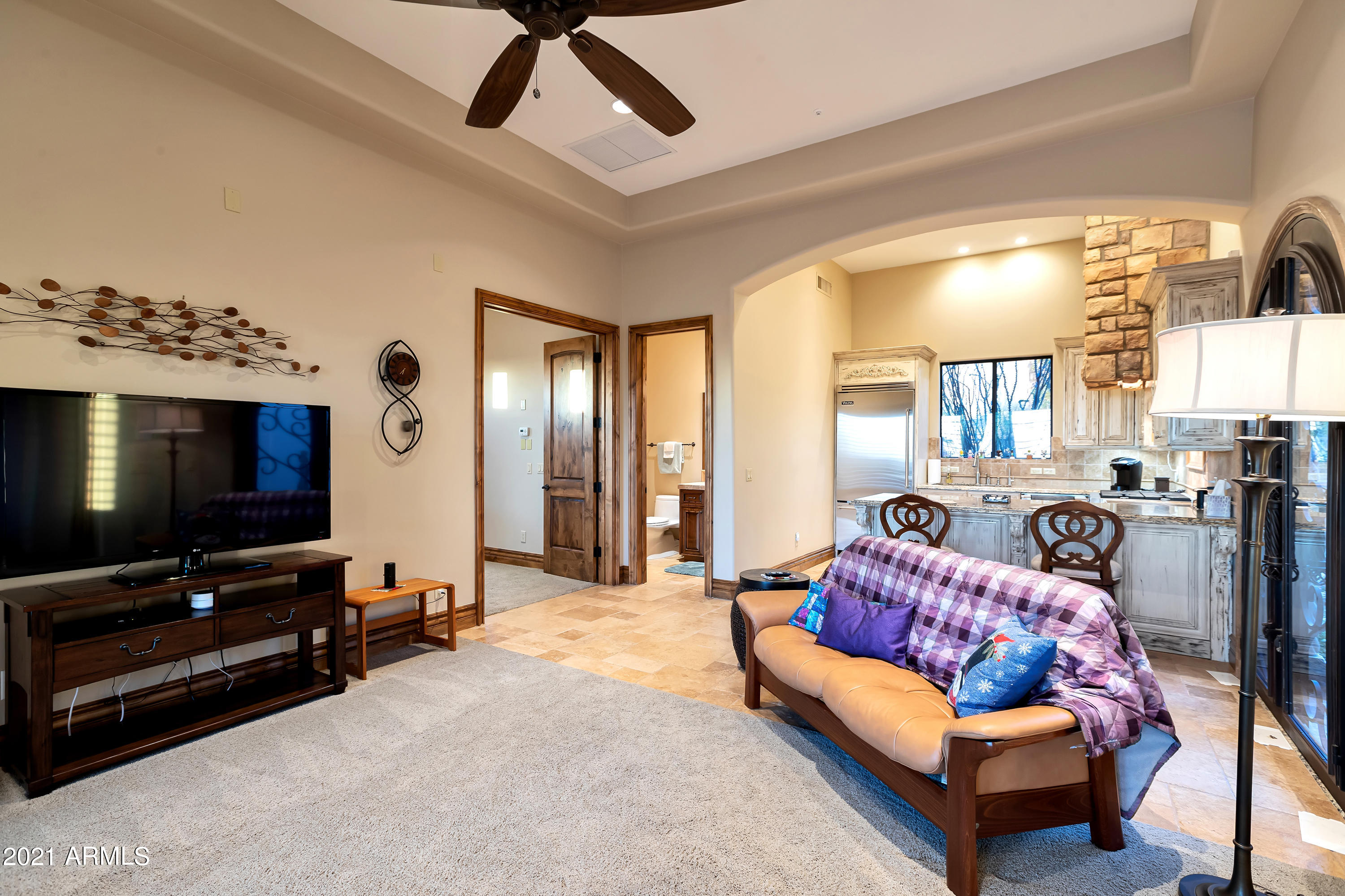 DIAMOND POINT AT LAS SENDAS MOUNTAIN - Residential