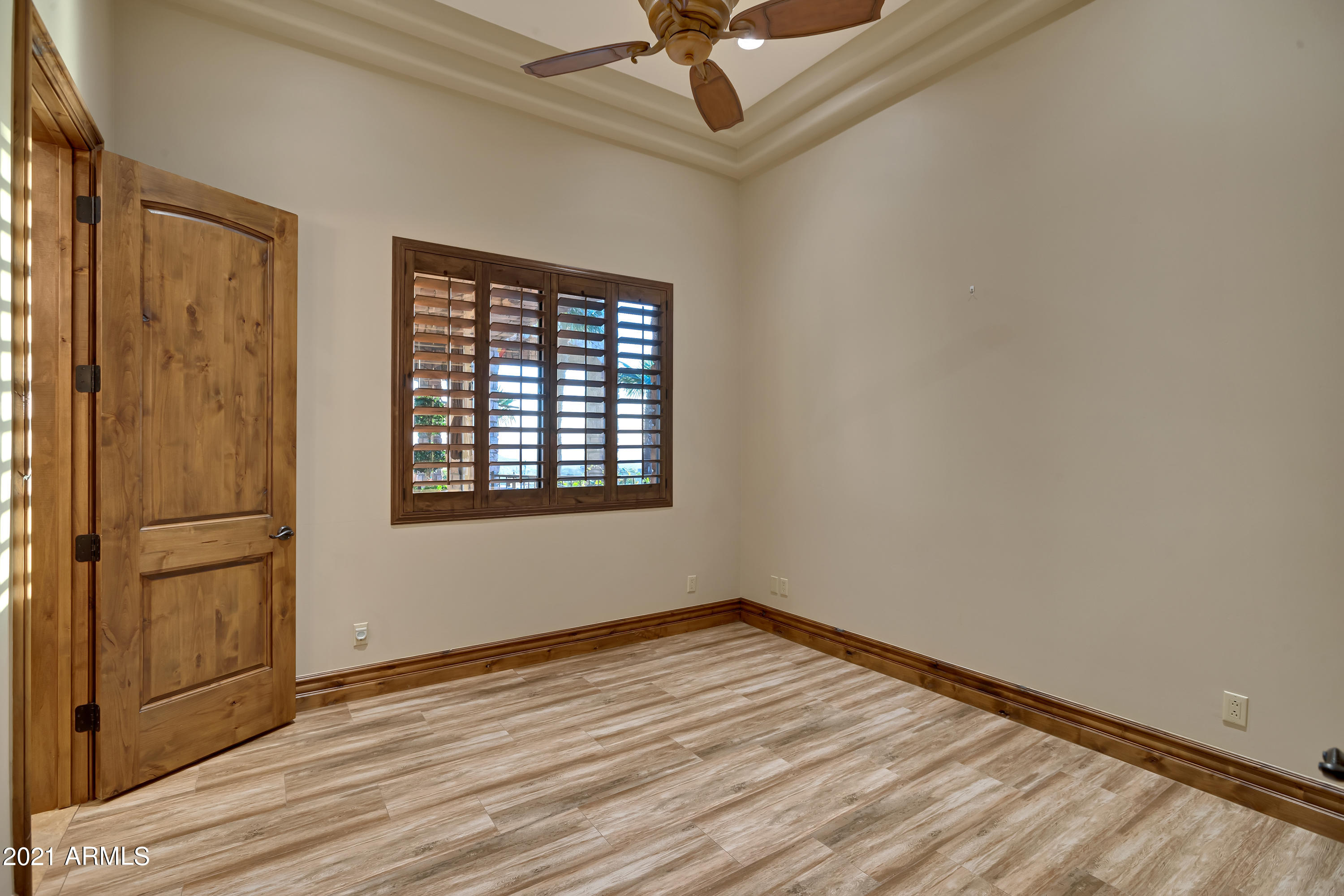 DIAMOND POINT AT LAS SENDAS MOUNTAIN - Residential
