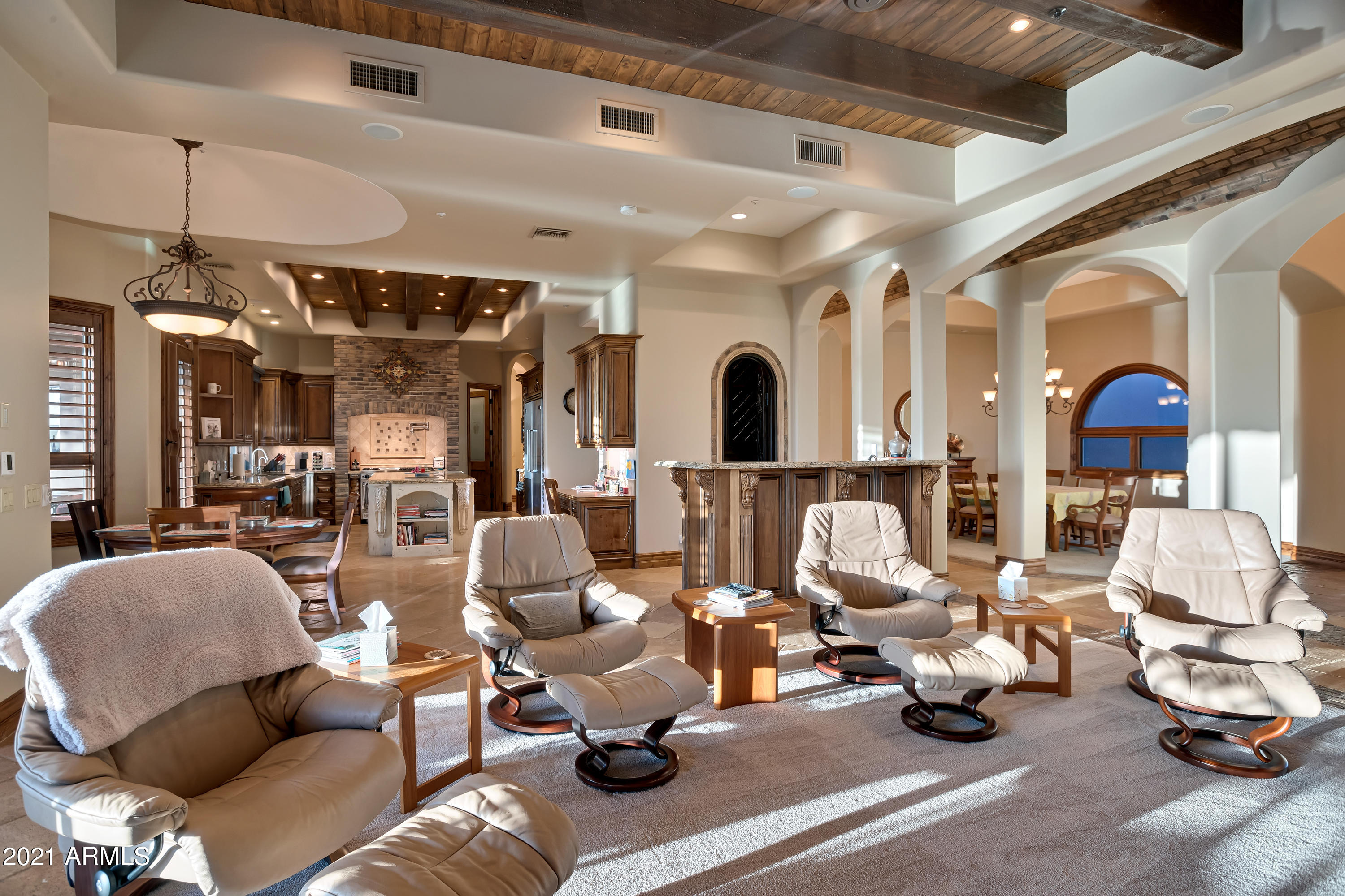 DIAMOND POINT AT LAS SENDAS MOUNTAIN - Residential