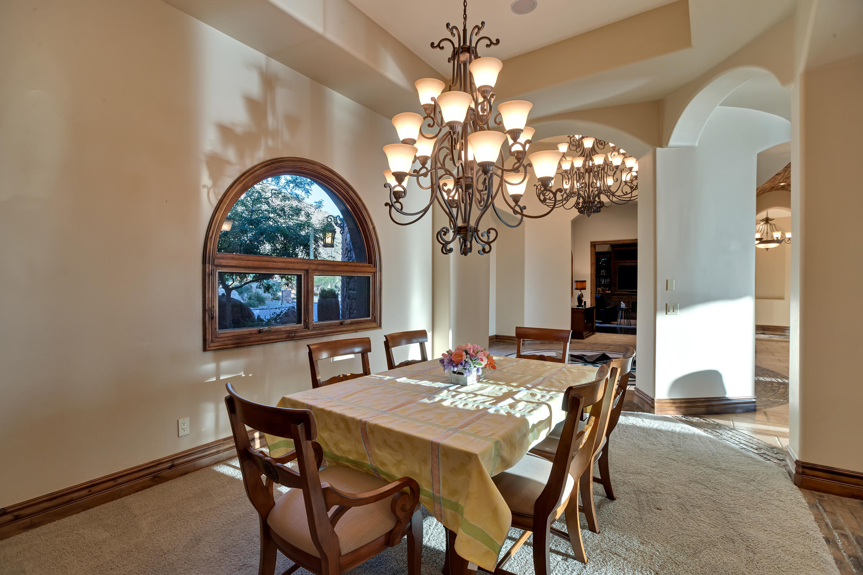 DIAMOND POINT AT LAS SENDAS MOUNTAIN - Residential