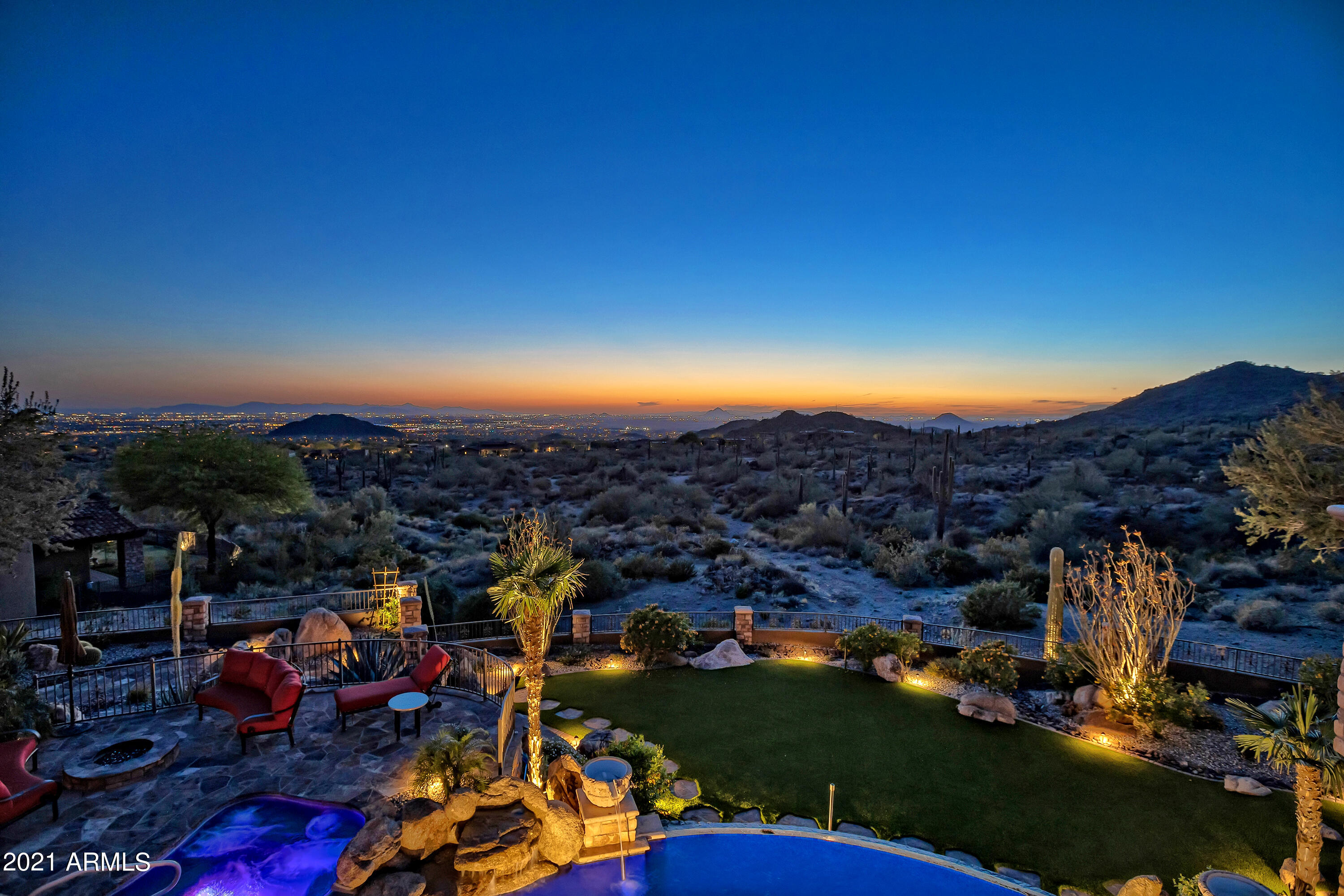 DIAMOND POINT AT LAS SENDAS MOUNTAIN - Residential